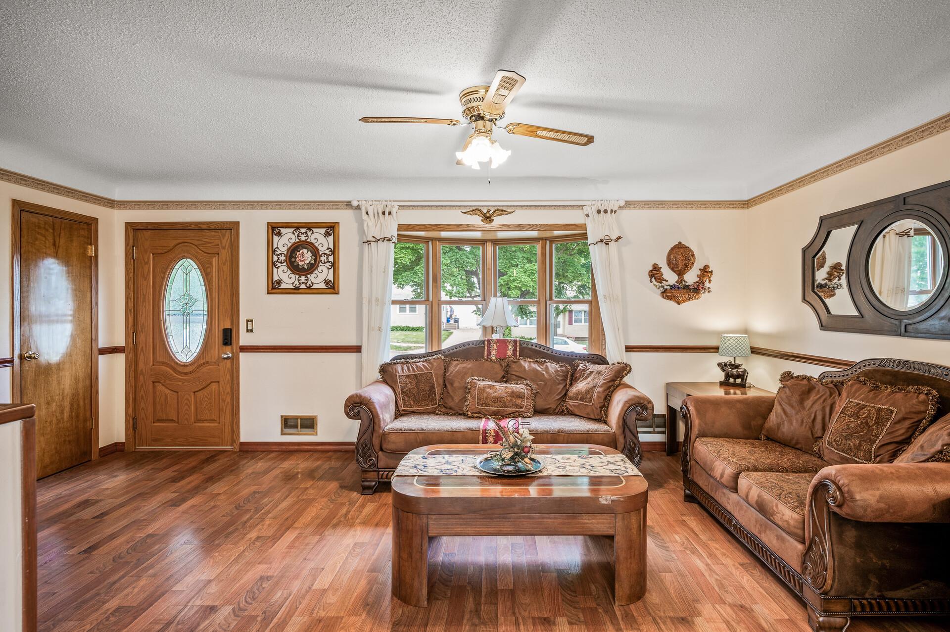 View of Residential at 2233 Fremont Avenue, Saint Paul MN 55119, Saint Paul (6 of 30) - Mike Wilen | Minnesota Team Real Estate