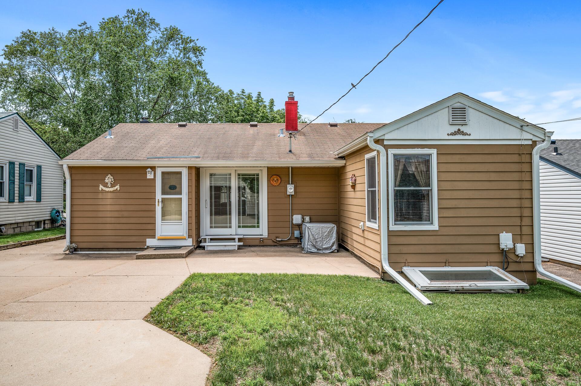 View of Residential at 2233 Fremont Avenue, Saint Paul MN 55119, Saint Paul (30 of 30) - Mike Wilen | Minnesota Team Real Estate