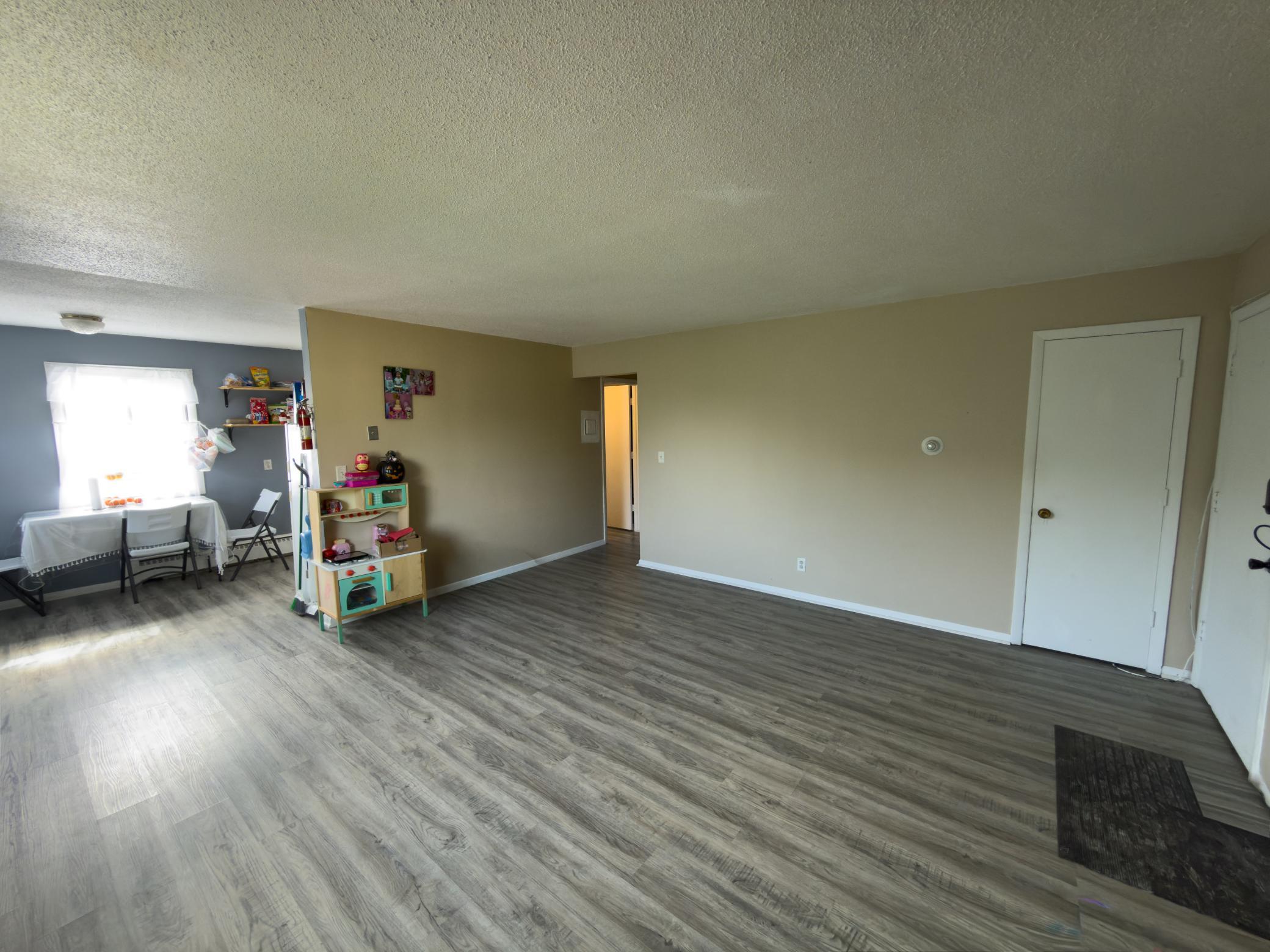 View of Commercial Sale at 280 Winifred Street, Saint Paul MN 55107, Saint Paul (4 of 10) - Mike Wilen | Minnesota Team Real Estate