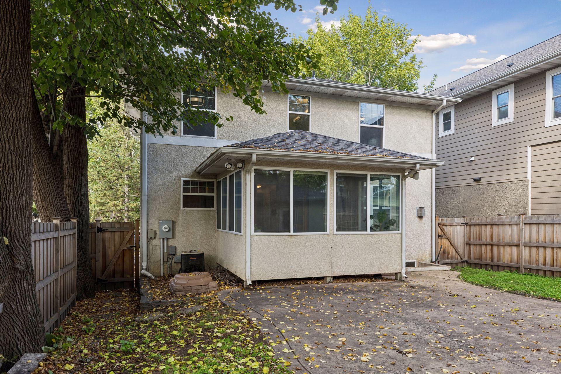 View of Residential at 1918 Berkeley Avenue, Saint Paul MN 55105, Saint Paul (45 of 47) - Mike Wilen | Minnesota Team Real Estate