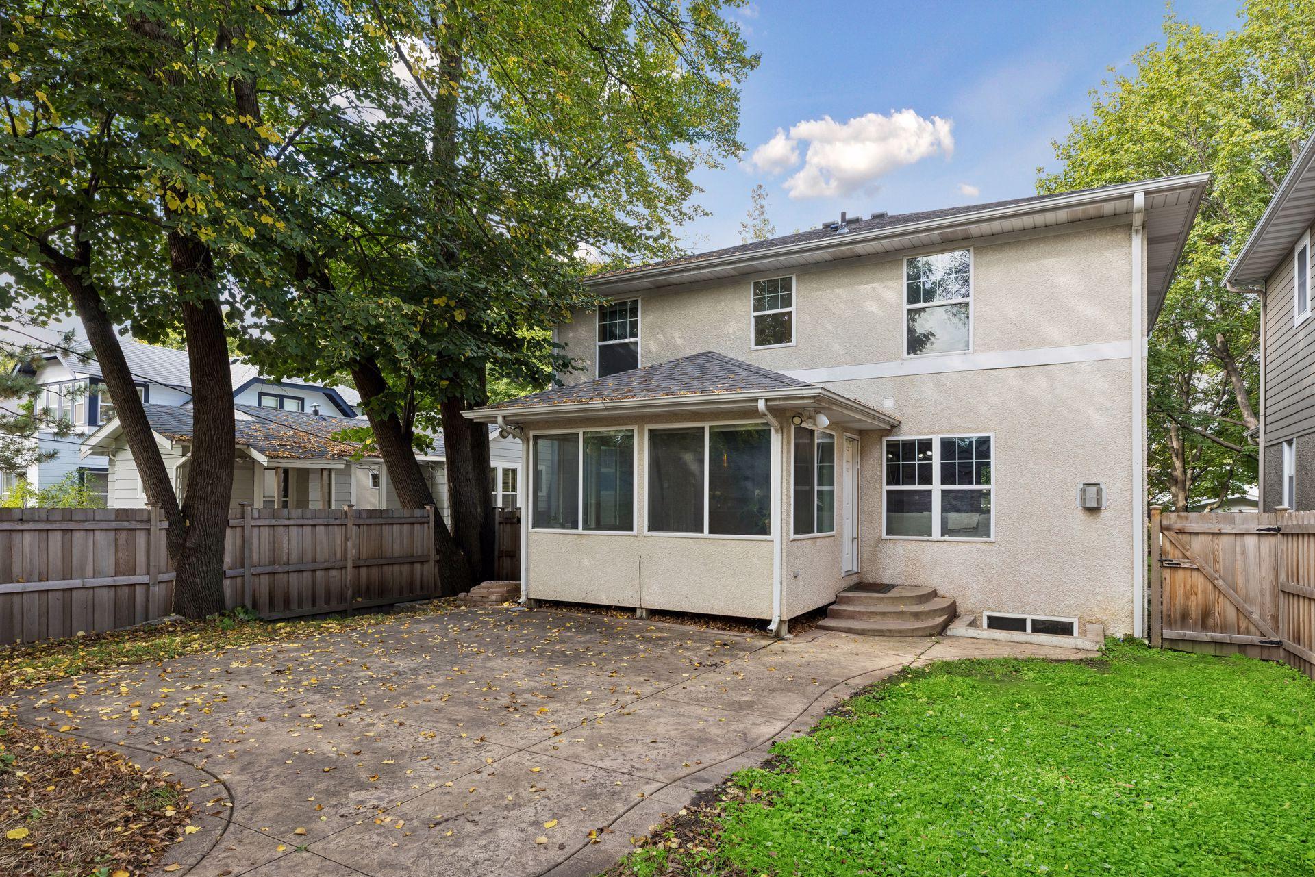 View of Residential at 1918 Berkeley Avenue, Saint Paul MN 55105, Saint Paul (44 of 47) - Mike Wilen | Minnesota Team Real Estate