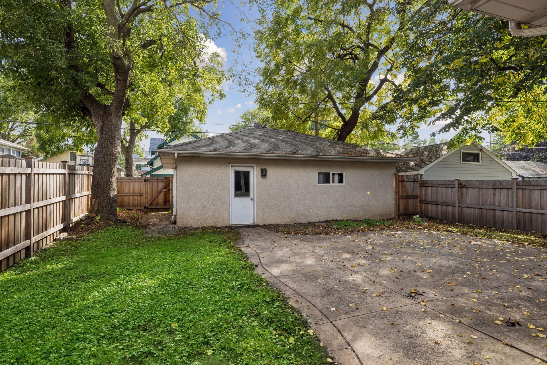 View of Residential at 1918 Berkeley Avenue, Saint Paul MN 55105, Saint Paul (46 of 47) - Mike Wilen | Minnesota Team Real Estate