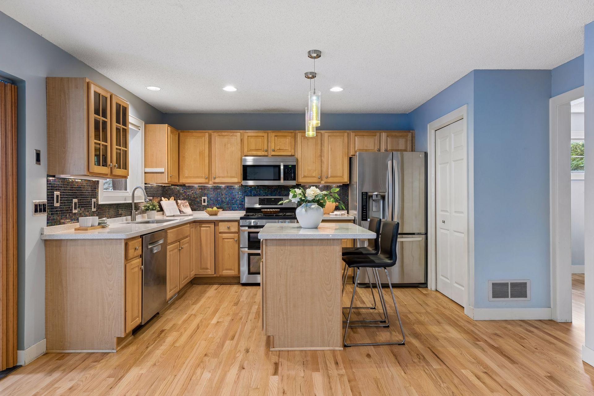 View of Residential at 1918 Berkeley Avenue, Saint Paul MN 55105, Saint Paul (17 of 47) - Mike Wilen | Minnesota Team Real Estate
