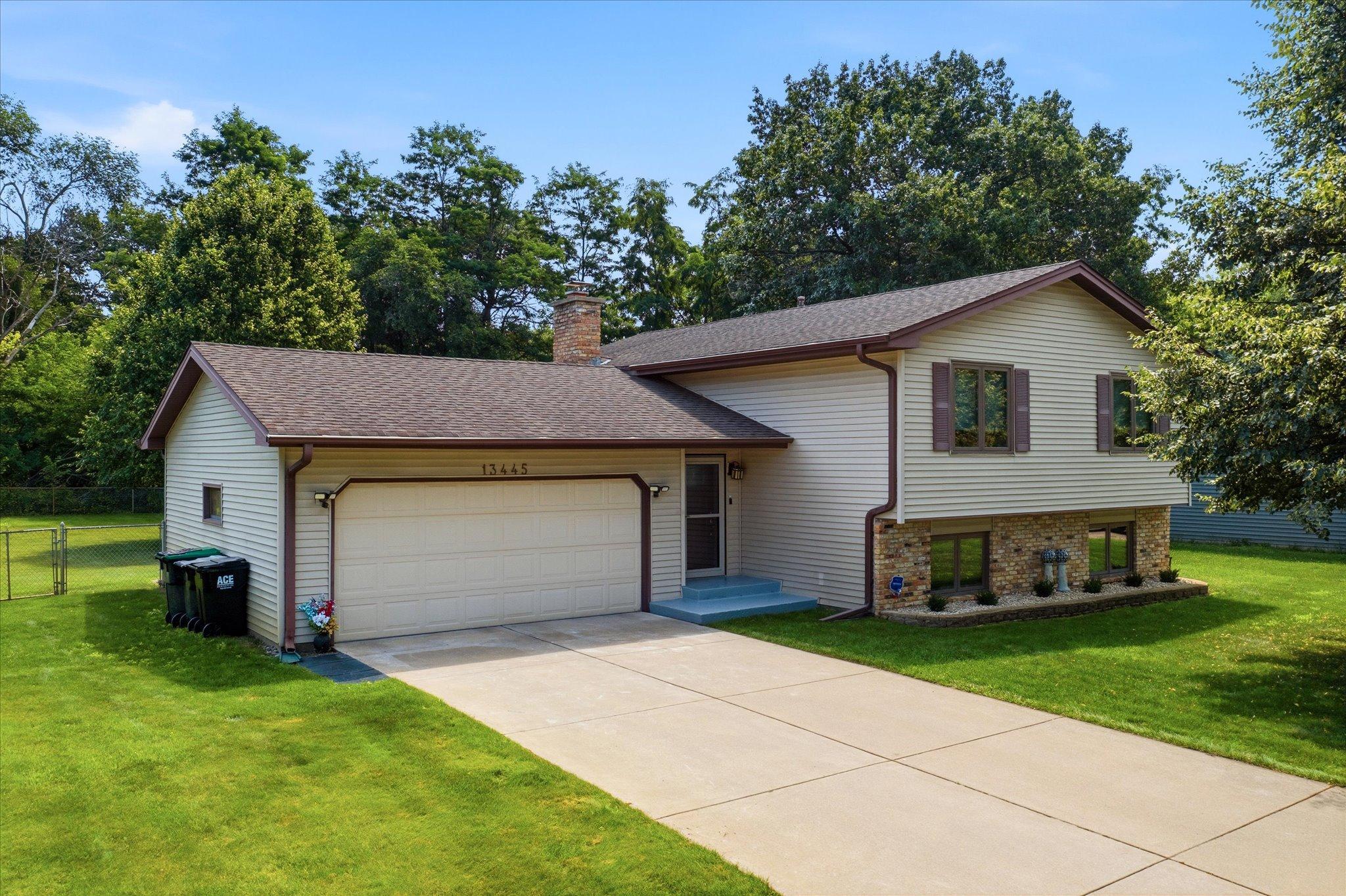 View of Residential at 13445 Gladiola Street, Andover MN 55304, Andover (33 of 44) - Mike Wilen | Minnesota Team Real Estate