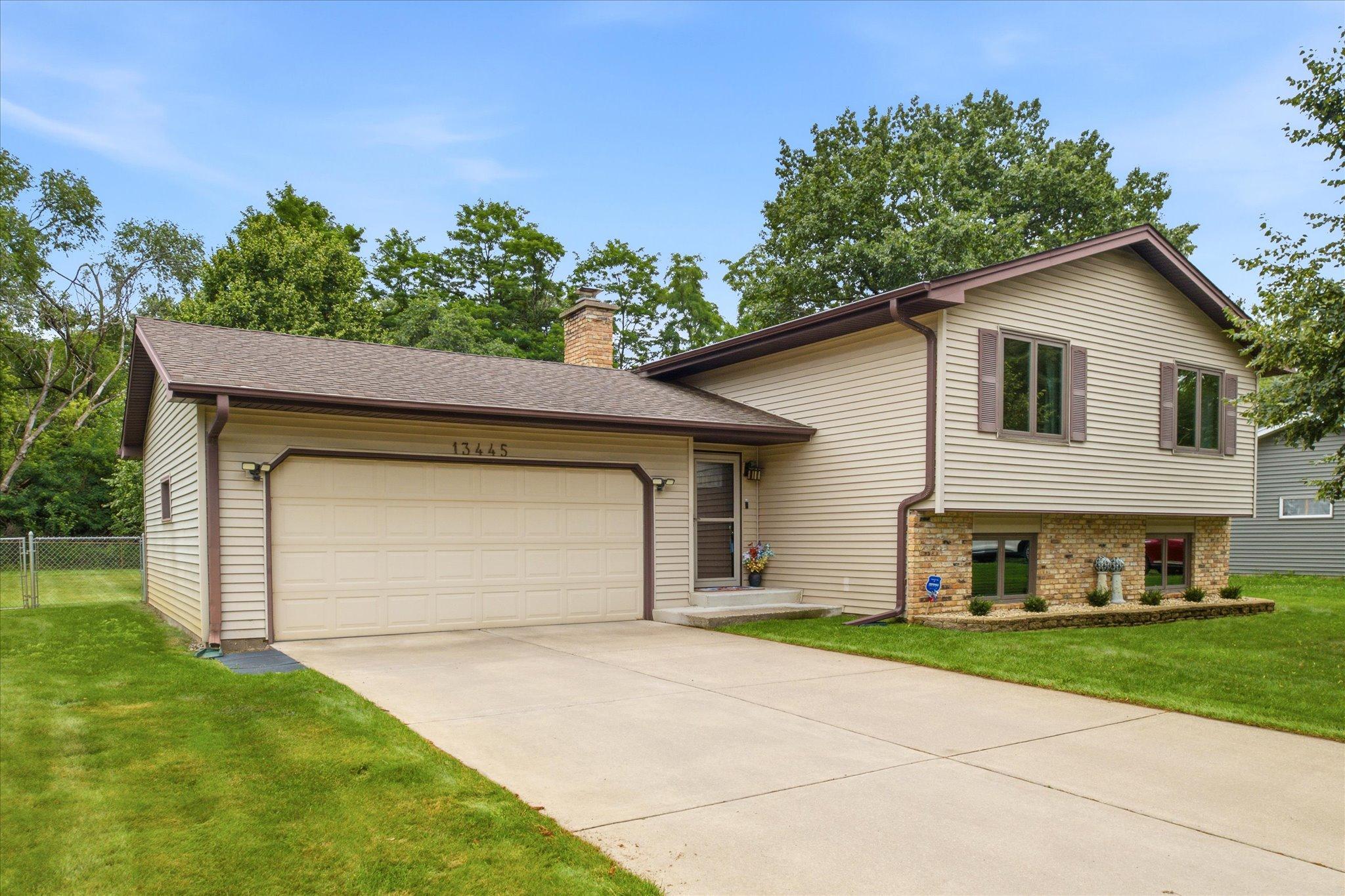 View of Residential at 13445 Gladiola Street, Andover MN 55304, Andover (2 of 44) - Mike Wilen | Minnesota Team Real Estate