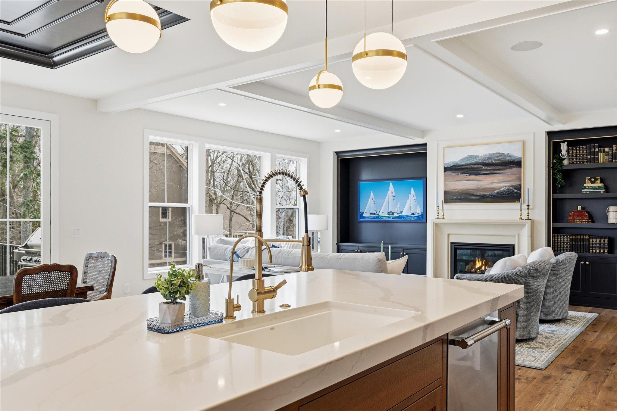 View of Residential at 124 Chicago Avenue, Wayzata MN 55391, Wayzata (2 of 44) - Mike Wilen | Minnesota Team Real Estate