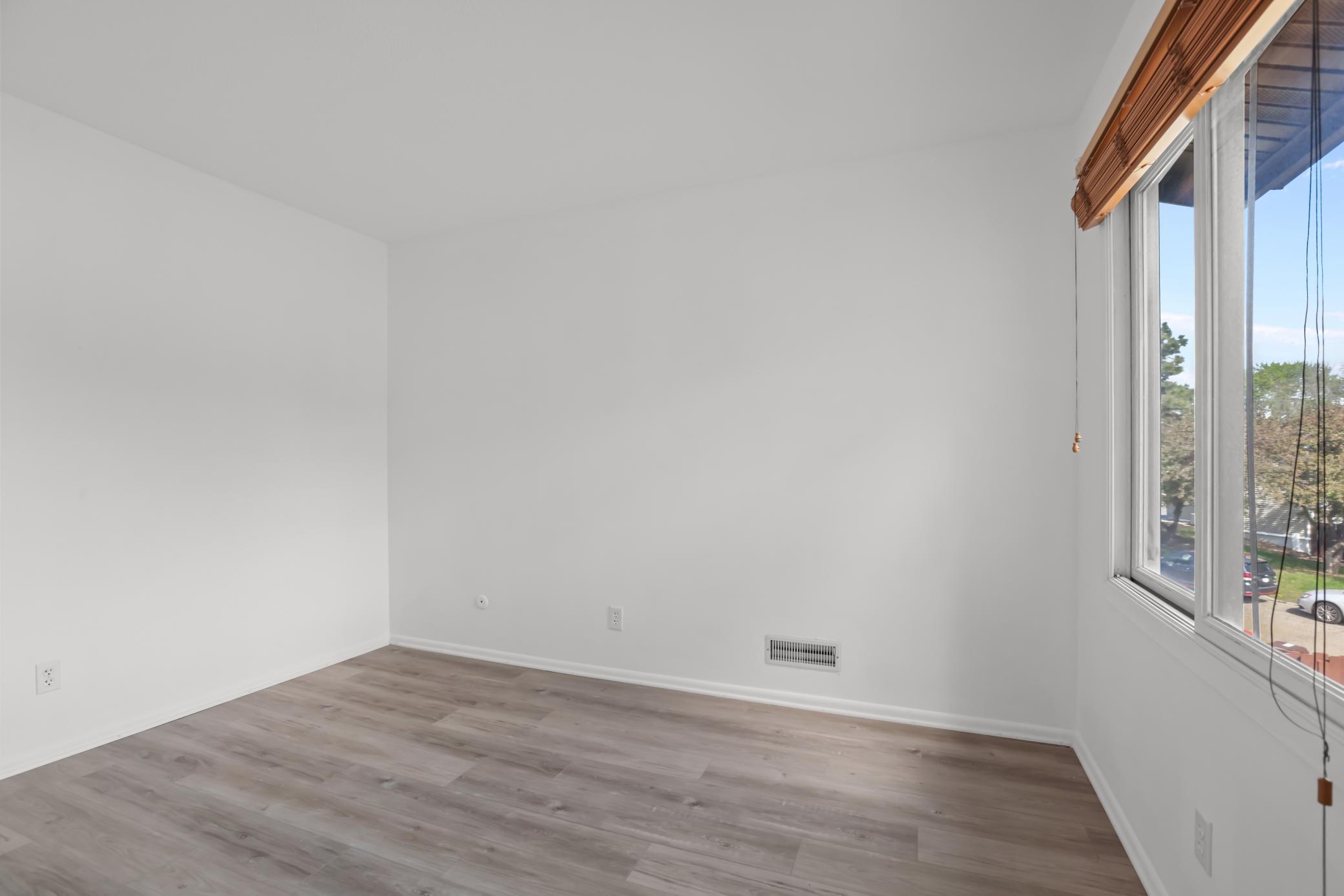 View of Residential at 7859 Dunmore Road, Woodbury MN 55125, Woodbury (11 of 21) - Mike Wilen | Minnesota Team Real Estate