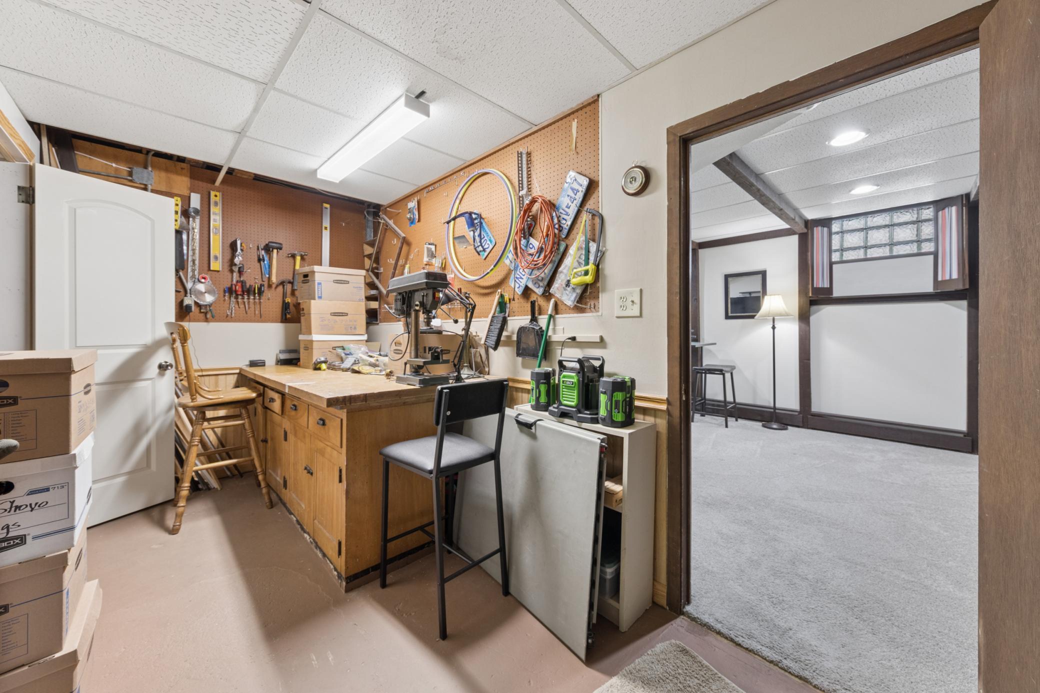 View of Residential at 4348 Lyndale Avenue, Minneapolis MN 55409, Minneapolis (28 of 36) - Mike Wilen | Minnesota Team Real Estate