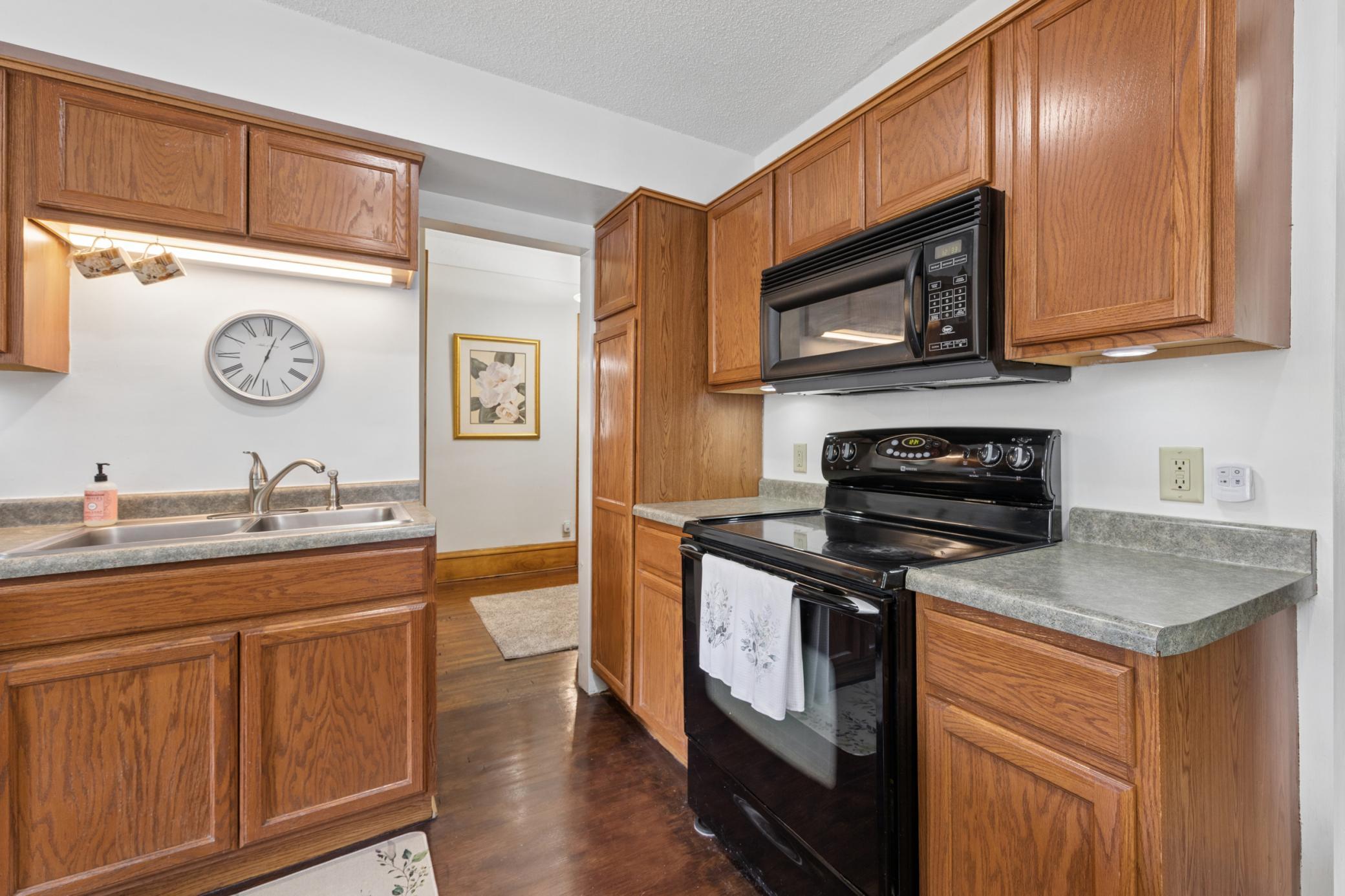 View of Residential at 4348 Lyndale Avenue, Minneapolis MN 55409, Minneapolis (10 of 36) - Mike Wilen | Minnesota Team Real Estate