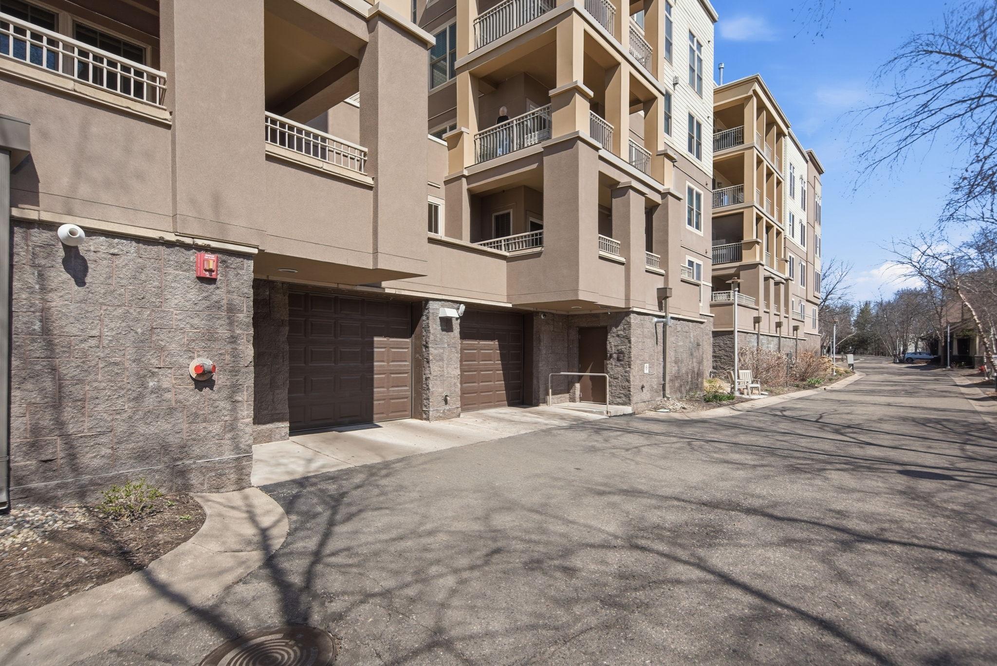 View of Residential at 2201 Village Lane #A204, Bloomington MN 55431, Bloomington (33 of 48) - Mike Wilen | Minnesota Team Real Estate