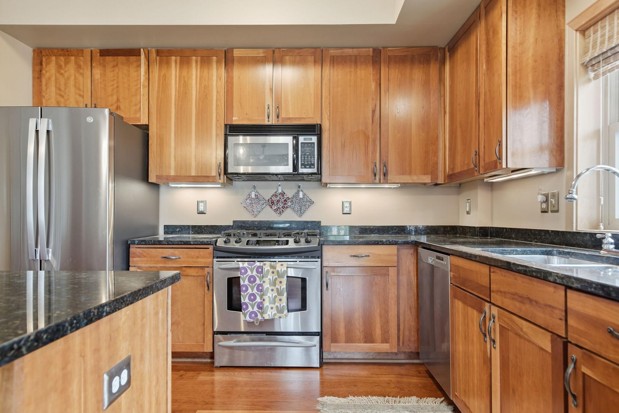 View of Residential at 2201 Village Lane #A204, Bloomington MN 55431, Bloomington (10 of 48) - Mike Wilen | Minnesota Team Real Estate