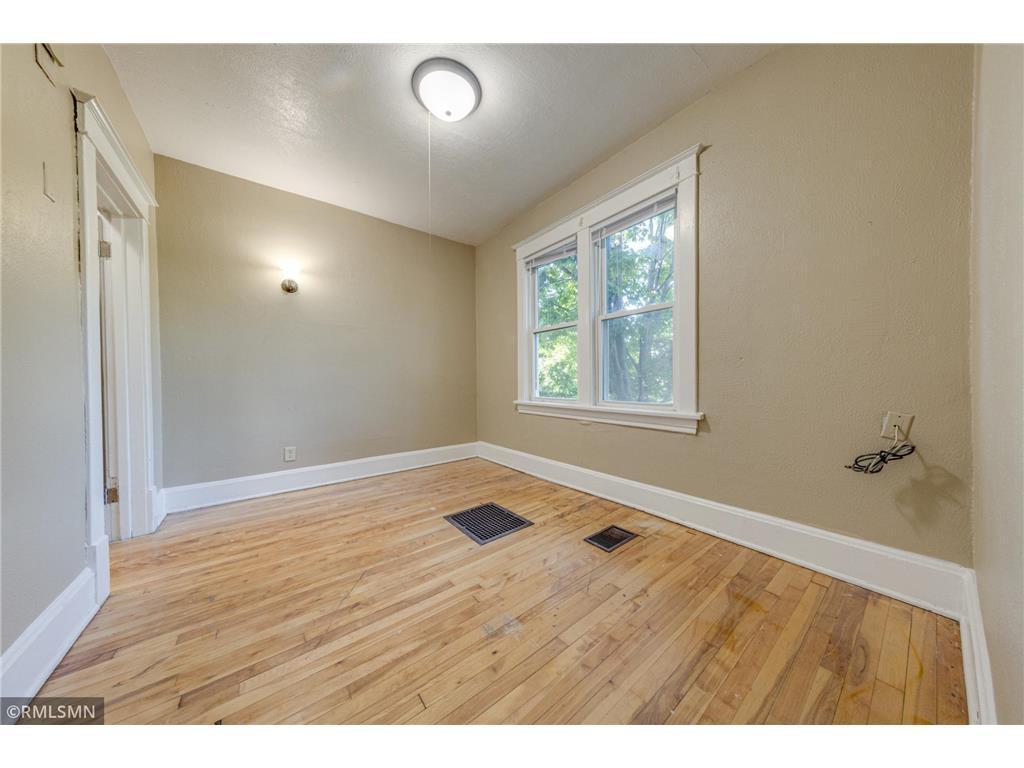View of Residential at 3842 Fremont Avenue, Minneapolis MN 55412, Minneapolis (7 of 19) - Mike Wilen | Minnesota Team Real Estate