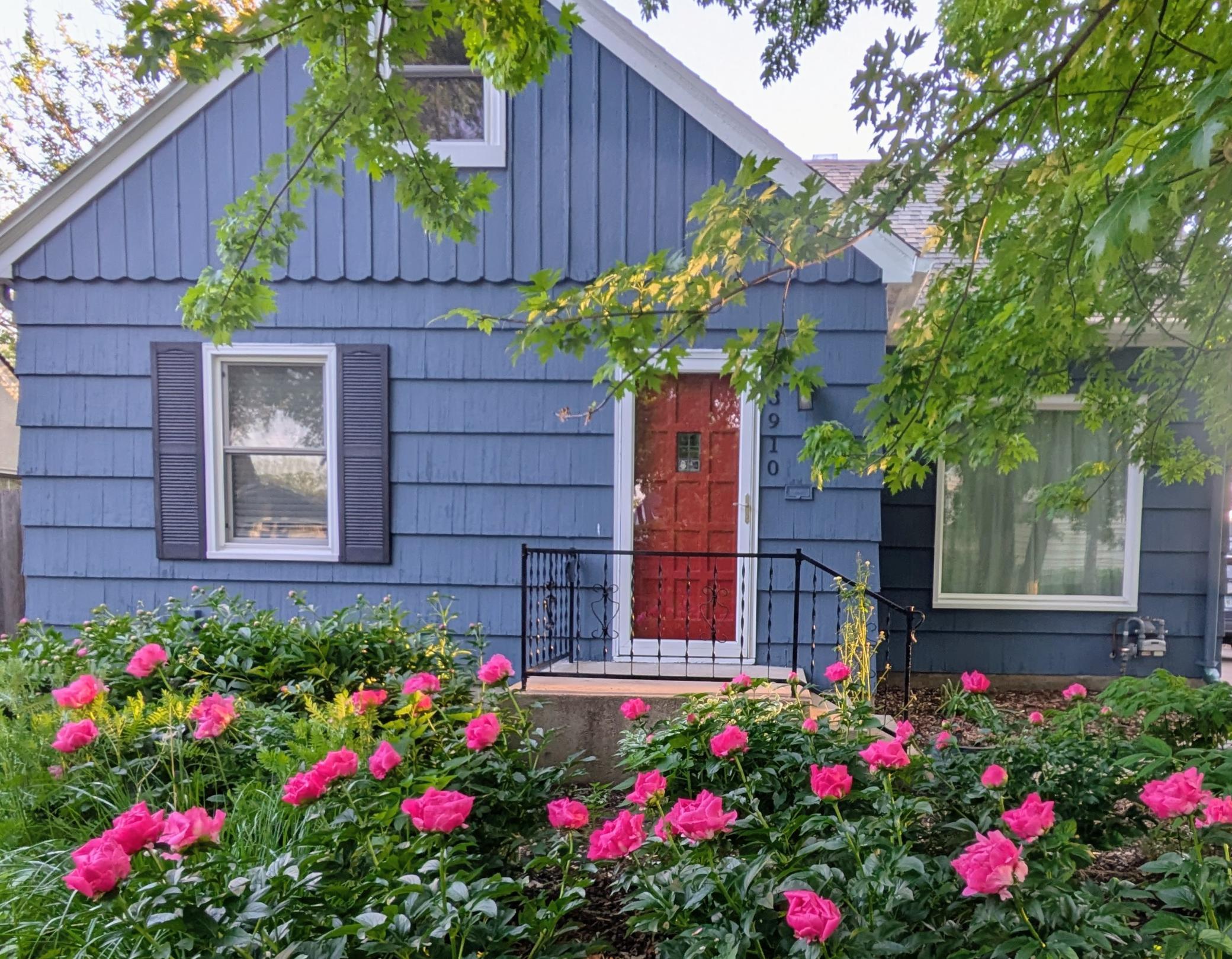 View of Residential at 3910 Randall Avenue, Saint Louis Park MN 55416, Saint Louis Park - Mike Wilen | Minnesota Team Real Estate