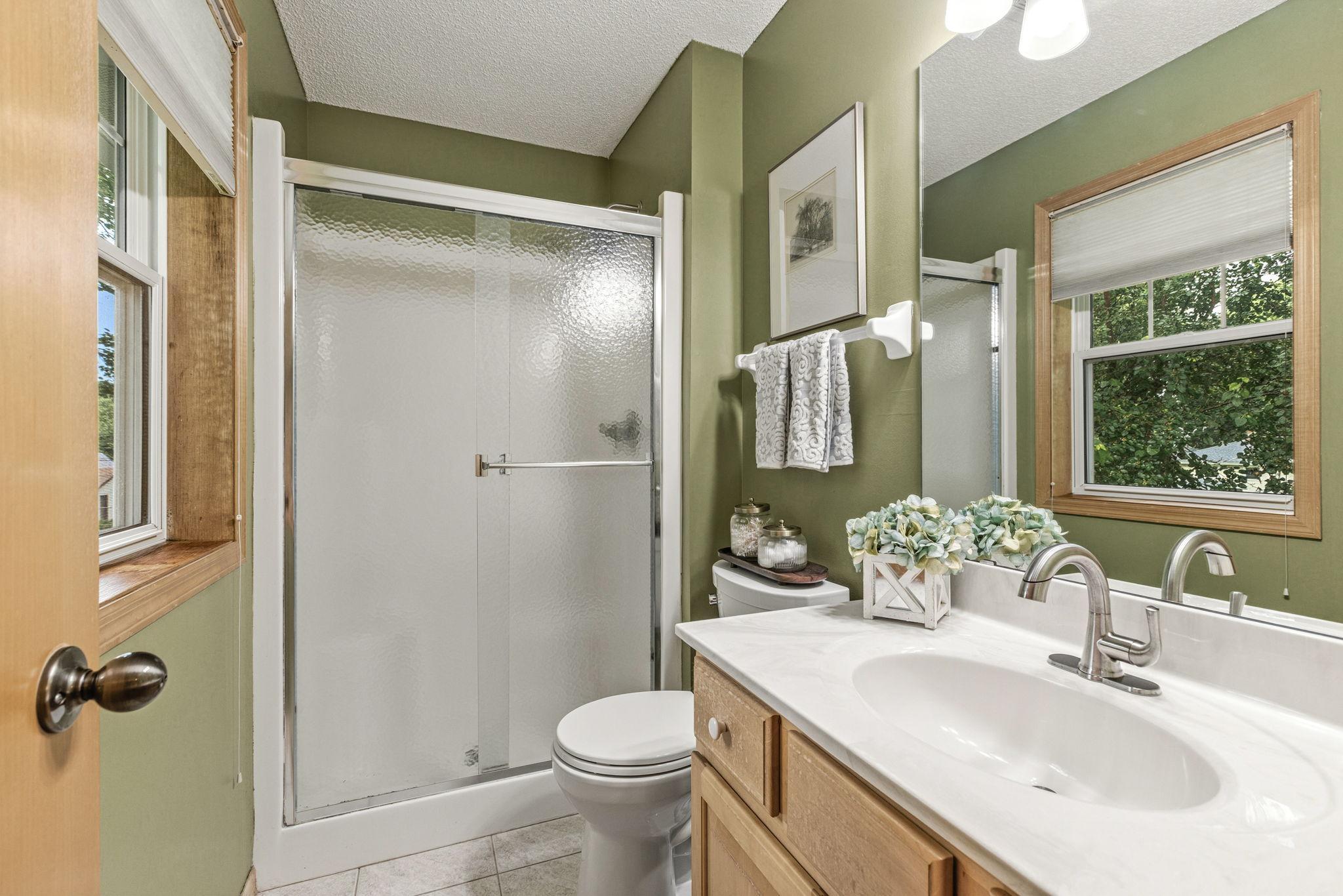 View of Residential at 934 Randolph Avenue, Saint Paul MN 55102, Saint Paul (24 of 38) - Mike Wilen | Minnesota Team Real Estate