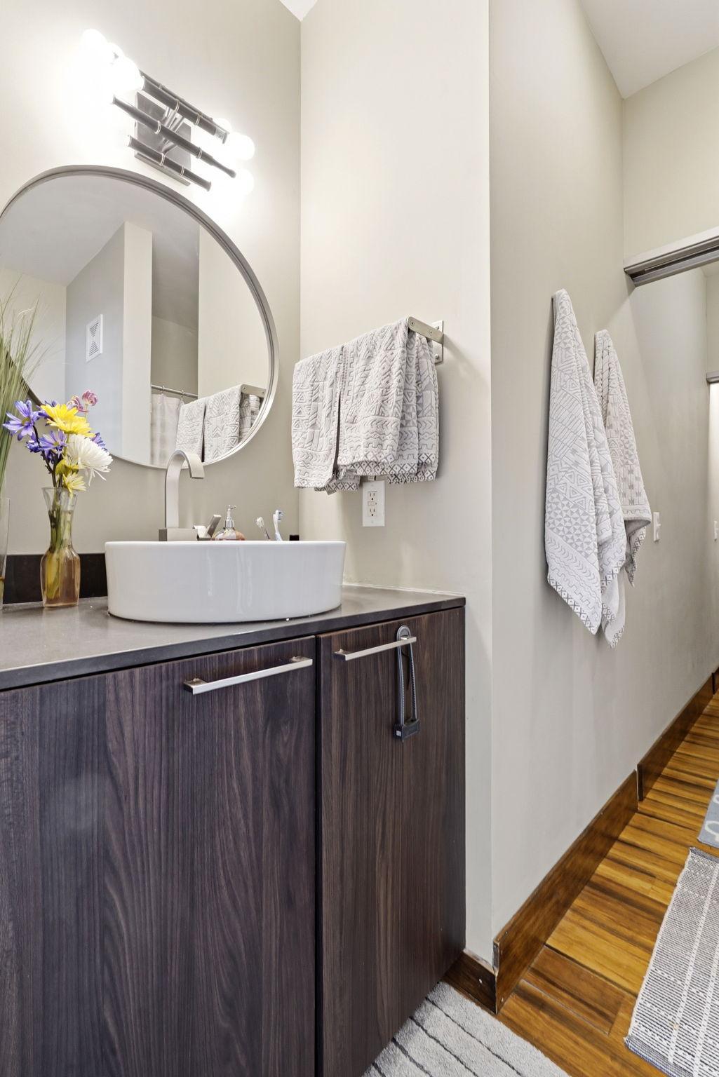 View of Residential at 918 3rd Street #201, Minneapolis MN 55401, Minneapolis (26 of 41) - Mike Wilen | Minnesota Team Real Estate