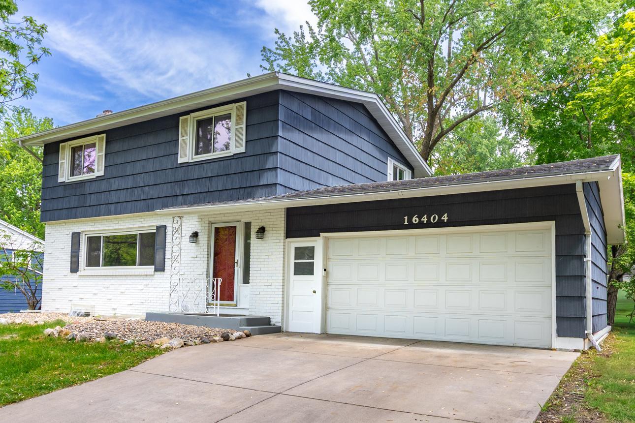 View of Residential at 16404 Temple Drive, Minnetonka MN 55345, Minnetonka - Mike Wilen | Minnesota Team Real Estate