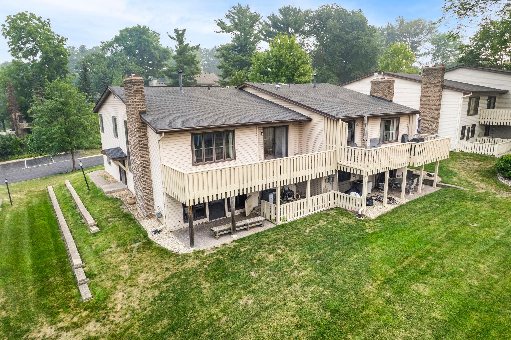 View of Residential at 5367 Hyland Place, Bloomington MN 55437, Bloomington (22 of 24) - Mike Wilen | Minnesota Team Real Estate
