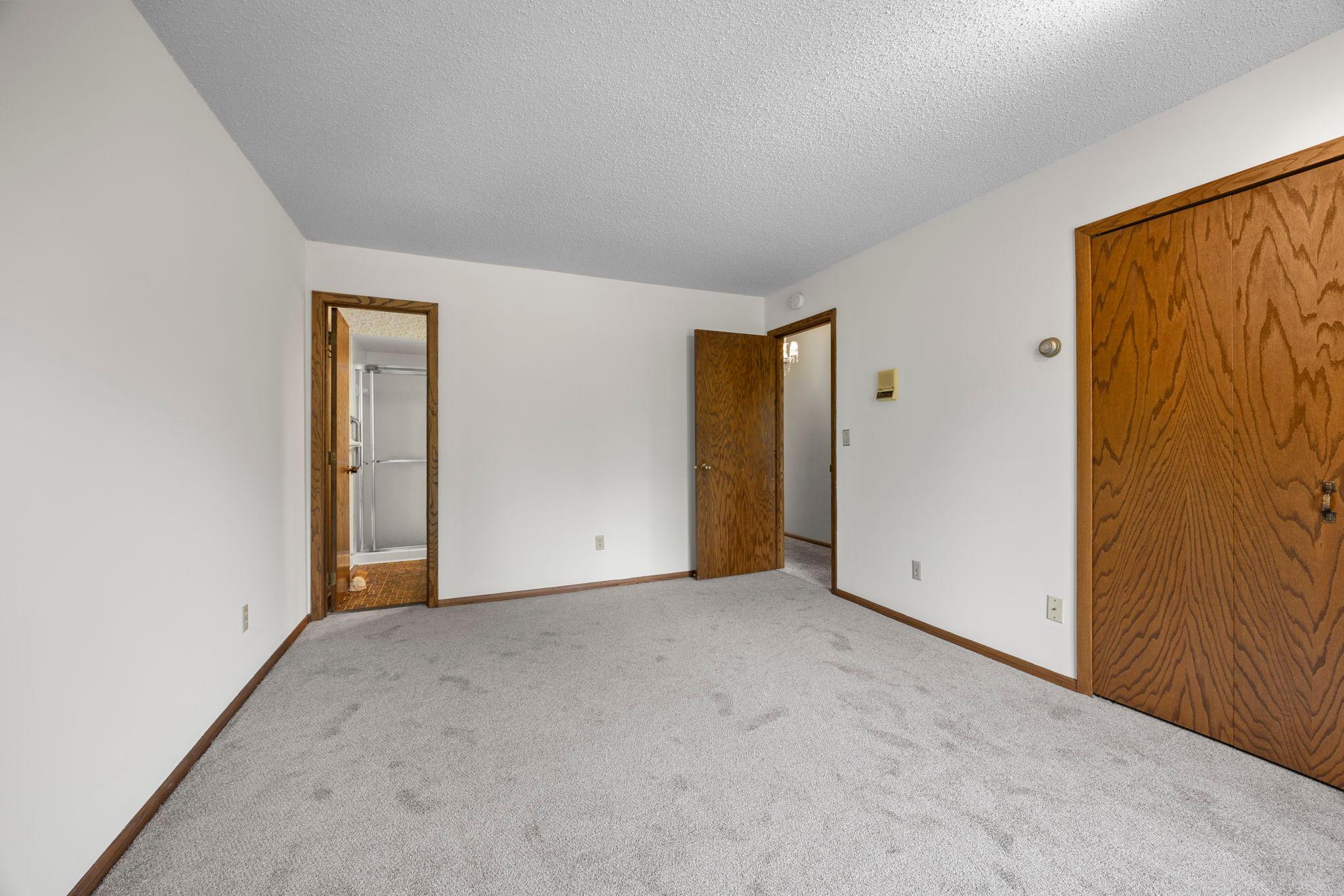 View of Residential at 5367 Hyland Place, Bloomington MN 55437, Bloomington (10 of 24) - Mike Wilen | Minnesota Team Real Estate