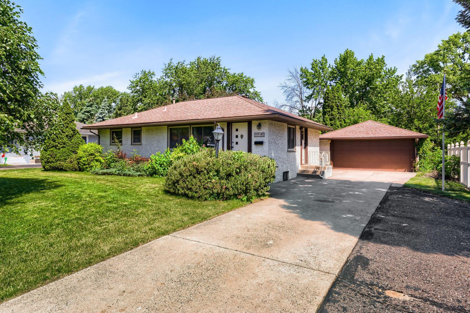 View of Residential at 3718 Commodore Drive, Brooklyn Center MN 55429, Brooklyn Center - Mike Wilen | Minnesota Team Real Estate
