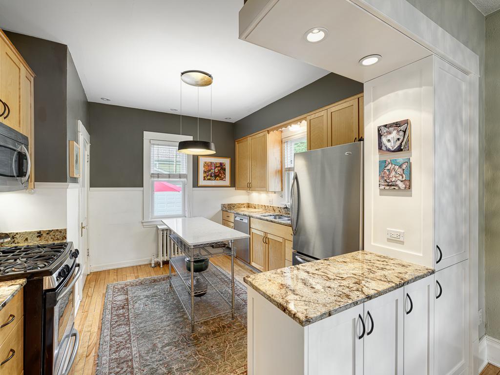 View of Residential at 132 36th Street, Minneapolis MN 55408, Minneapolis (15 of 38) - Mike Wilen | Minnesota Team Real Estate
