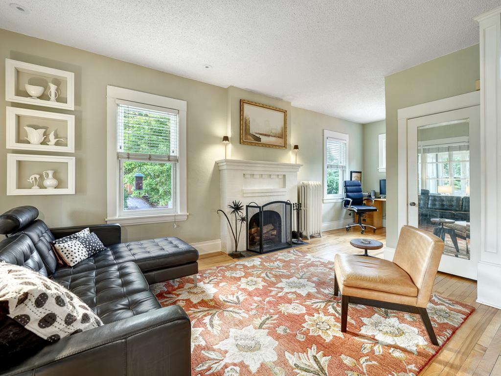 View of Residential at 132 36th Street, Minneapolis MN 55408, Minneapolis (11 of 38) - Mike Wilen | Minnesota Team Real Estate