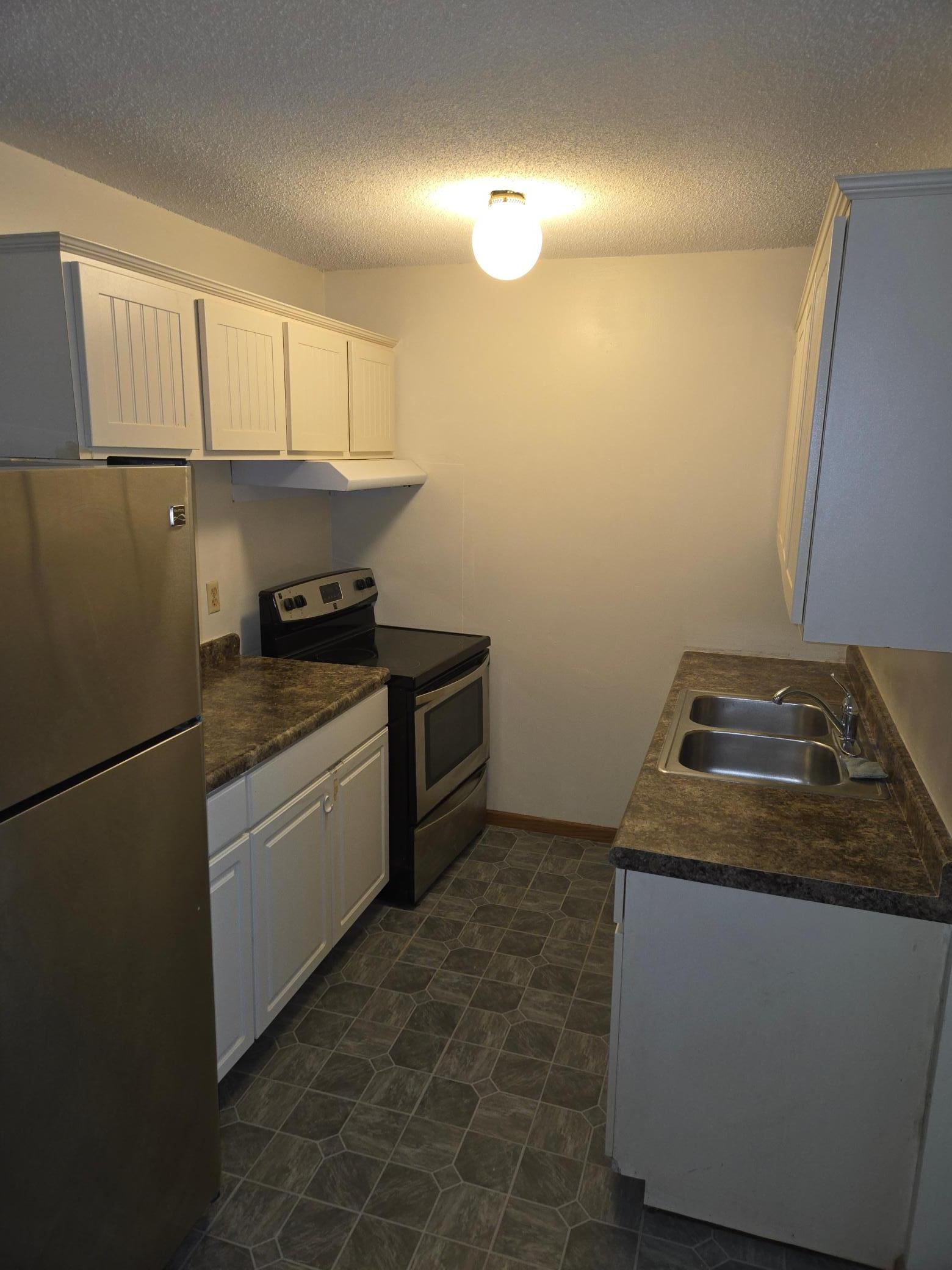 View of Residential at 2616 Harriet Avenue #105, Minneapolis MN 55408, Minneapolis (3 of 11) - Mike Wilen | Minnesota Team Real Estate
