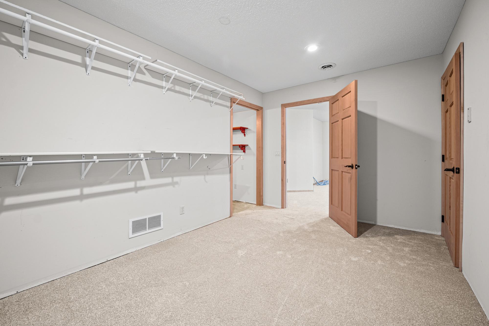View of Residential at 9250 Blackoaks Lane, Maple Grove MN 55311, Maple Grove (34 of 35) - Mike Wilen | Minnesota Team Real Estate