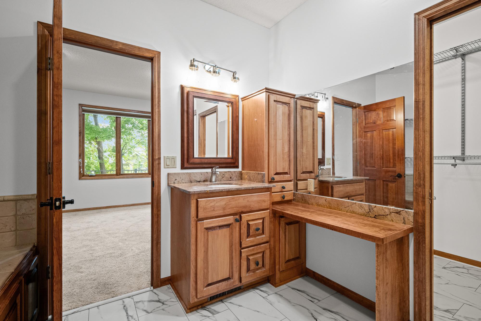 View of Residential at 9250 Blackoaks Lane, Maple Grove MN 55311, Maple Grove (19 of 35) - Mike Wilen | Minnesota Team Real Estate