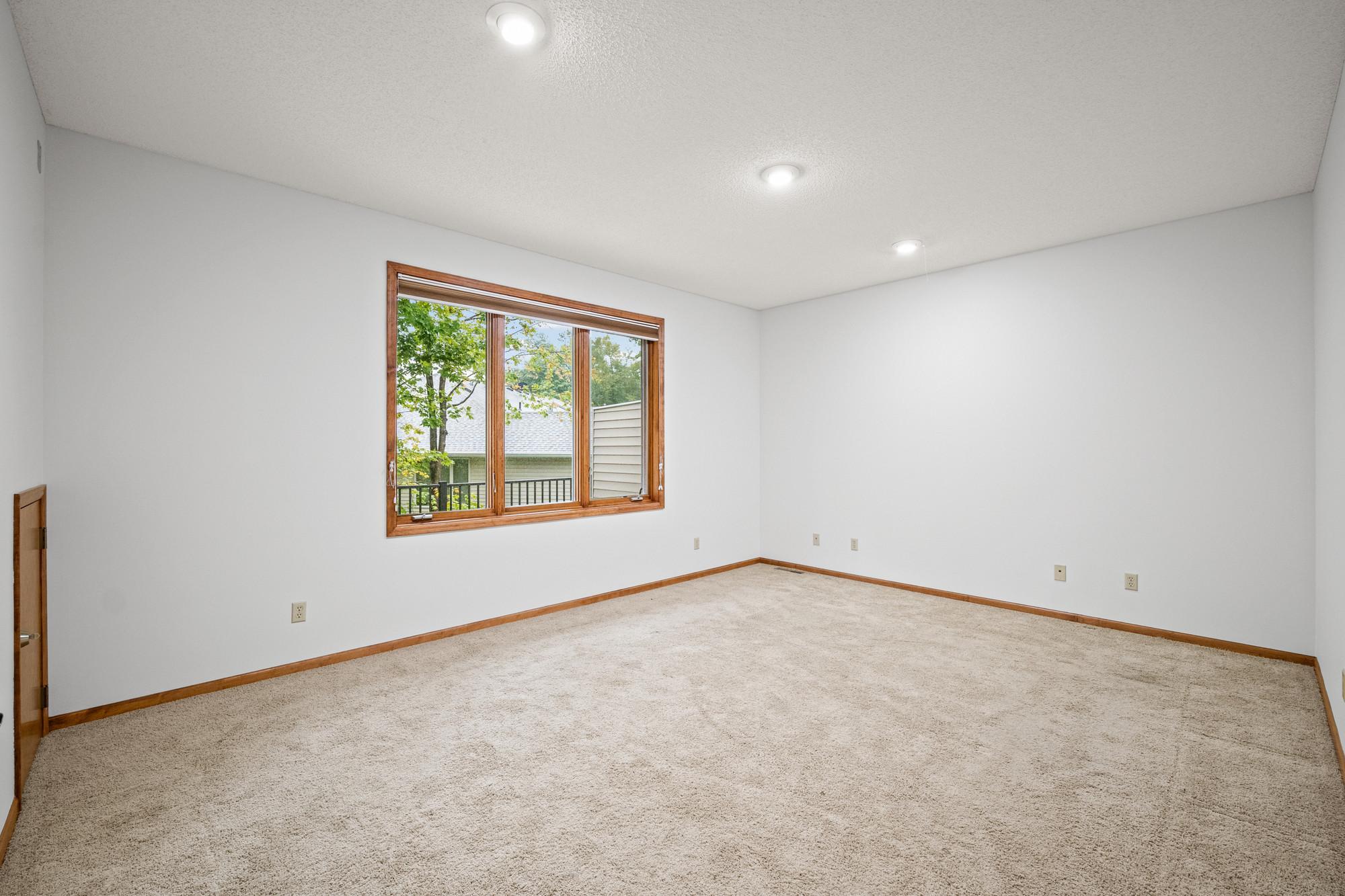 View of Residential at 9250 Blackoaks Lane, Maple Grove MN 55311, Maple Grove (17 of 35) - Mike Wilen | Minnesota Team Real Estate
