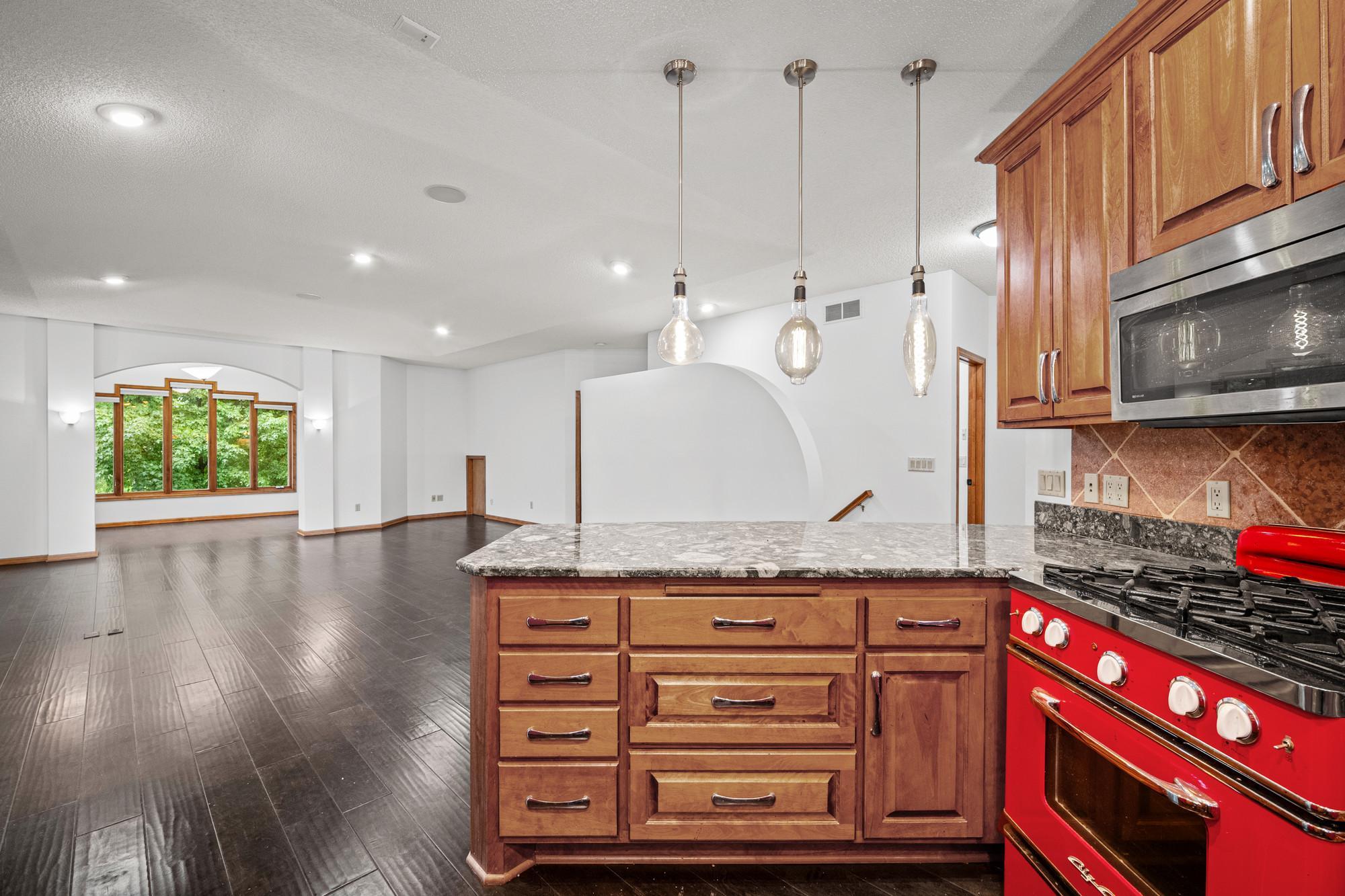 View of Residential at 9250 Blackoaks Lane, Maple Grove MN 55311, Maple Grove (8 of 35) - Mike Wilen | Minnesota Team Real Estate