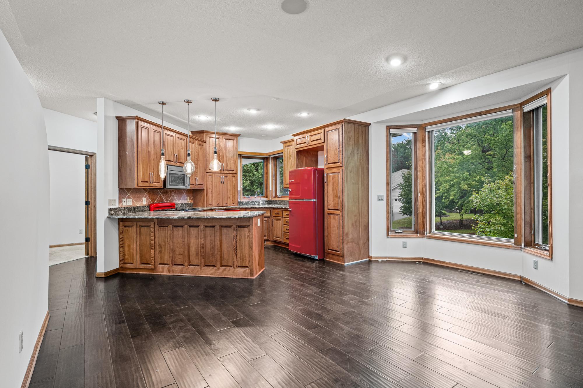 View of Residential at 9250 Blackoaks Lane, Maple Grove MN 55311, Maple Grove (7 of 35) - Mike Wilen | Minnesota Team Real Estate