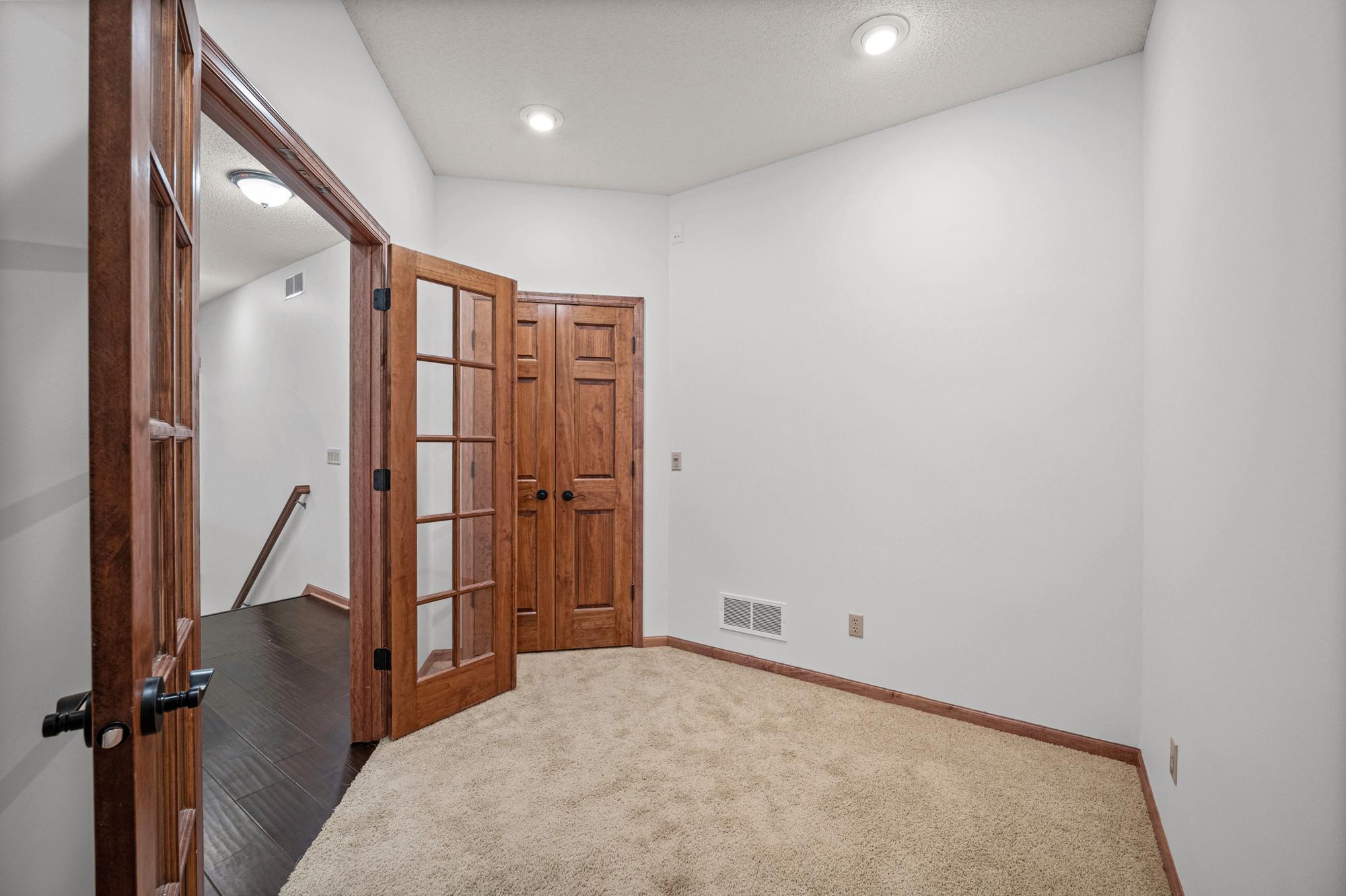 View of Residential at 9250 Blackoaks Lane, Maple Grove MN 55311, Maple Grove (22 of 35) - Mike Wilen | Minnesota Team Real Estate