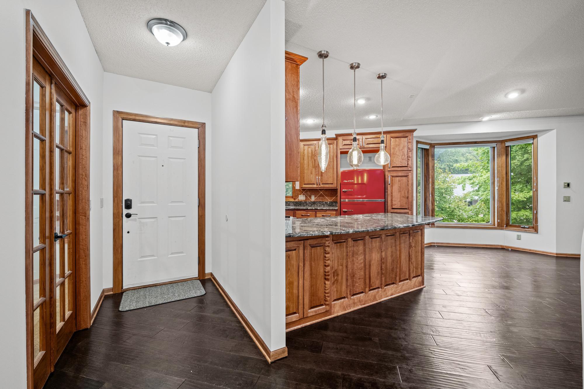 View of Residential at 9250 Blackoaks Lane, Maple Grove MN 55311, Maple Grove (4 of 35) - Mike Wilen | Minnesota Team Real Estate