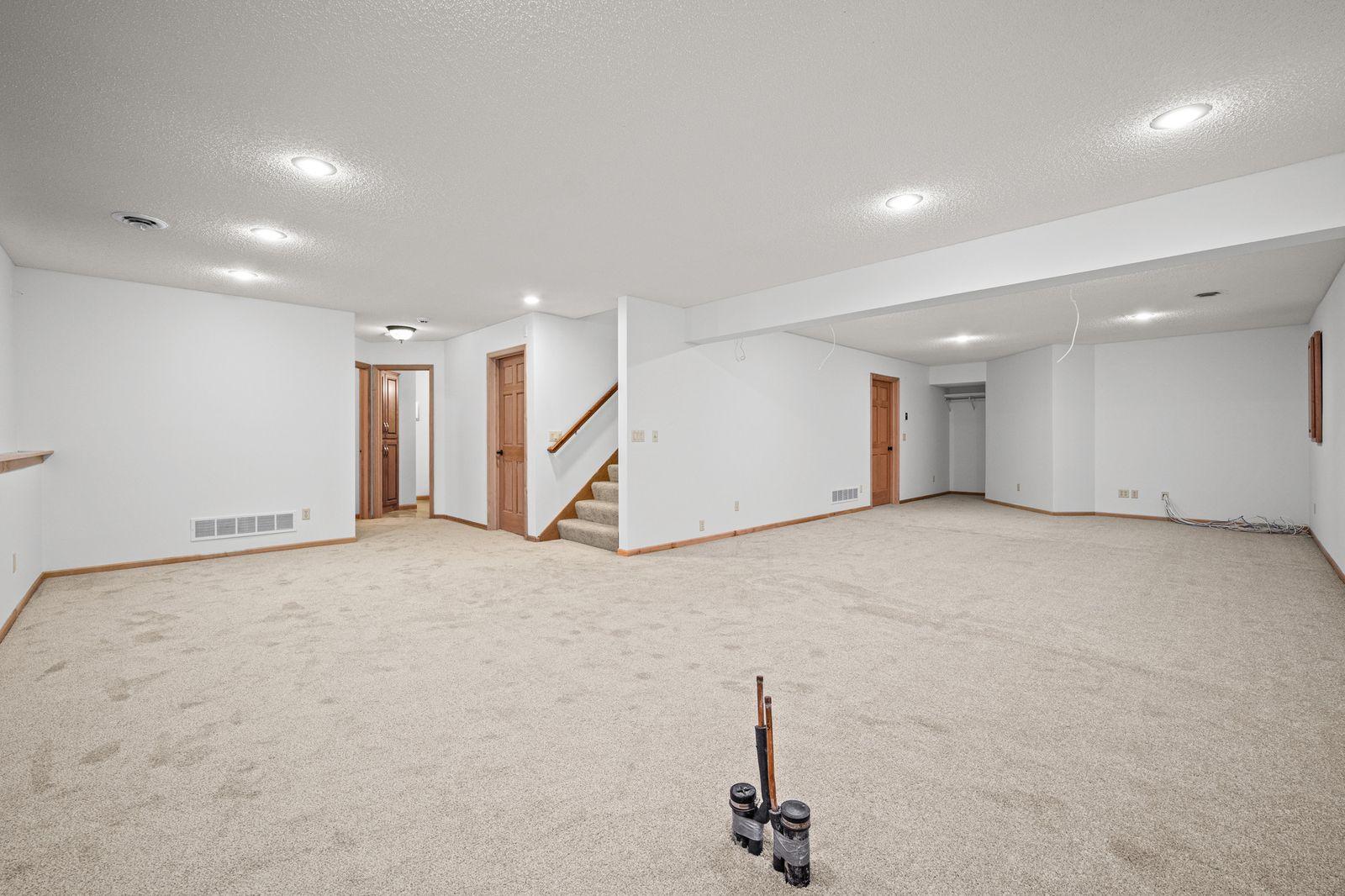 View of Residential at 9250 Blackoaks Lane, Maple Grove MN 55311, Maple Grove (27 of 35) - Mike Wilen | Minnesota Team Real Estate