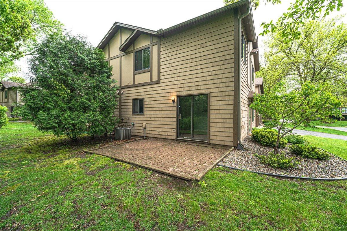 View of Residential at 11574 Carriage Court, Eden Prairie MN 55344, Eden Prairie (20 of 31) - Mike Wilen | Minnesota Team Real Estate