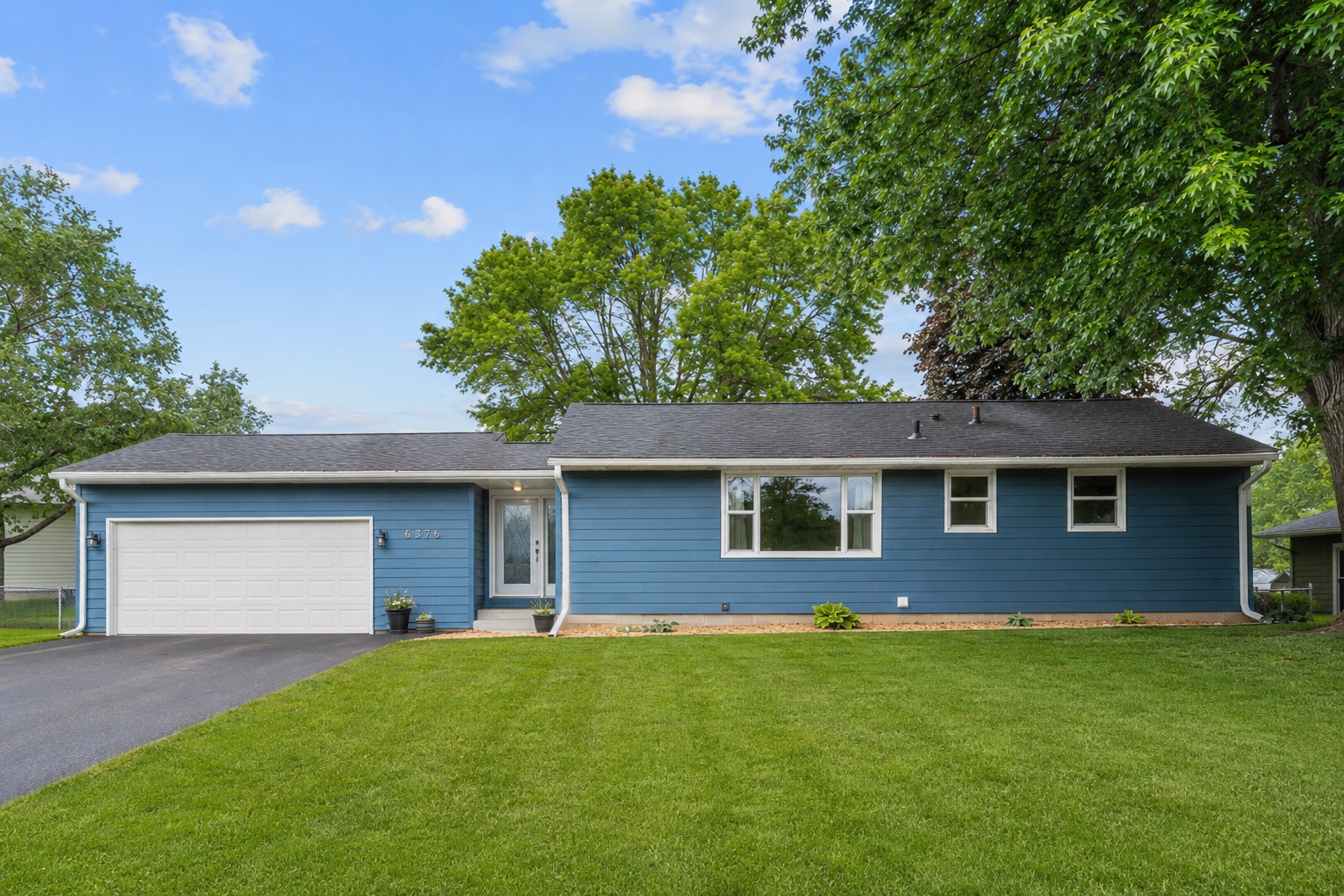 View of Residential at 6876 11th Street, Oakdale MN 55128, Oakdale - Mike Wilen | Minnesota Team Real Estate