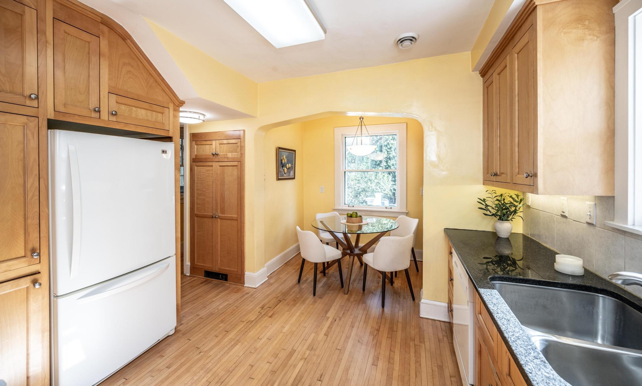 View of Residential at 4717 28th Street, Saint Louis Park MN 55416, Saint Louis Park (12 of 37) - Mike Wilen | Minnesota Team Real Estate