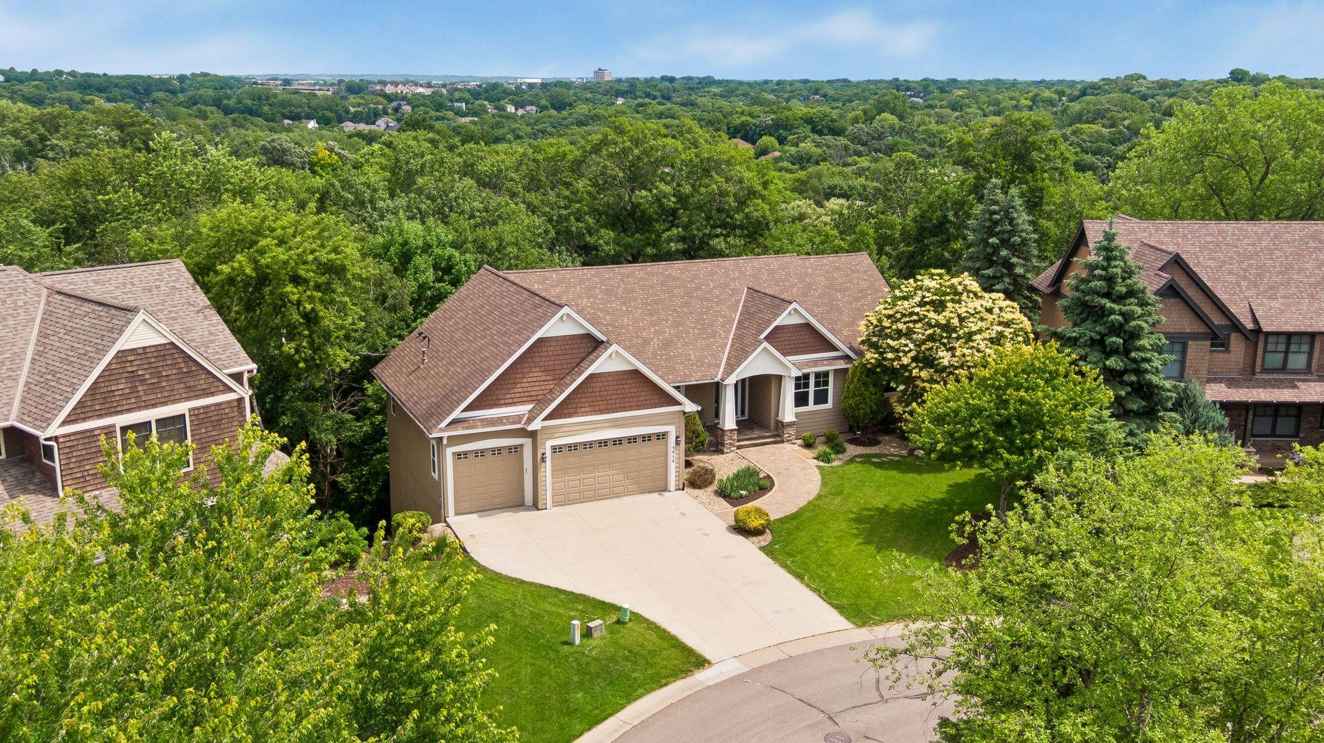 View of Residential at 3958 Greystone Ridge, Eagan MN 55122, Eagan - Mike Wilen | Minnesota Team Real Estate
