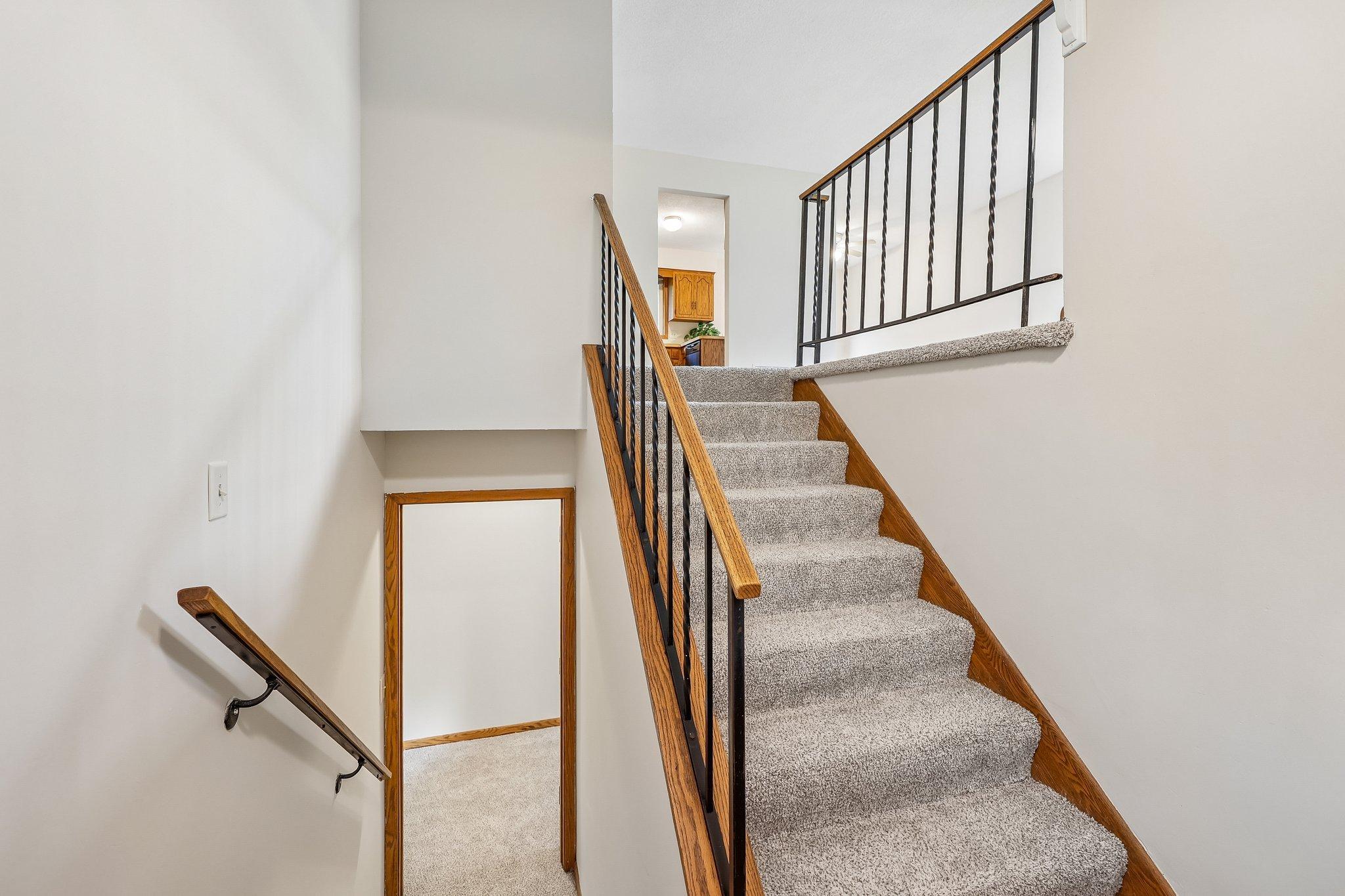 View of Residential at 13008 Oliver Avenue, Burnsville MN 55337, Burnsville (4 of 30) - Mike Wilen | Minnesota Team Real Estate
