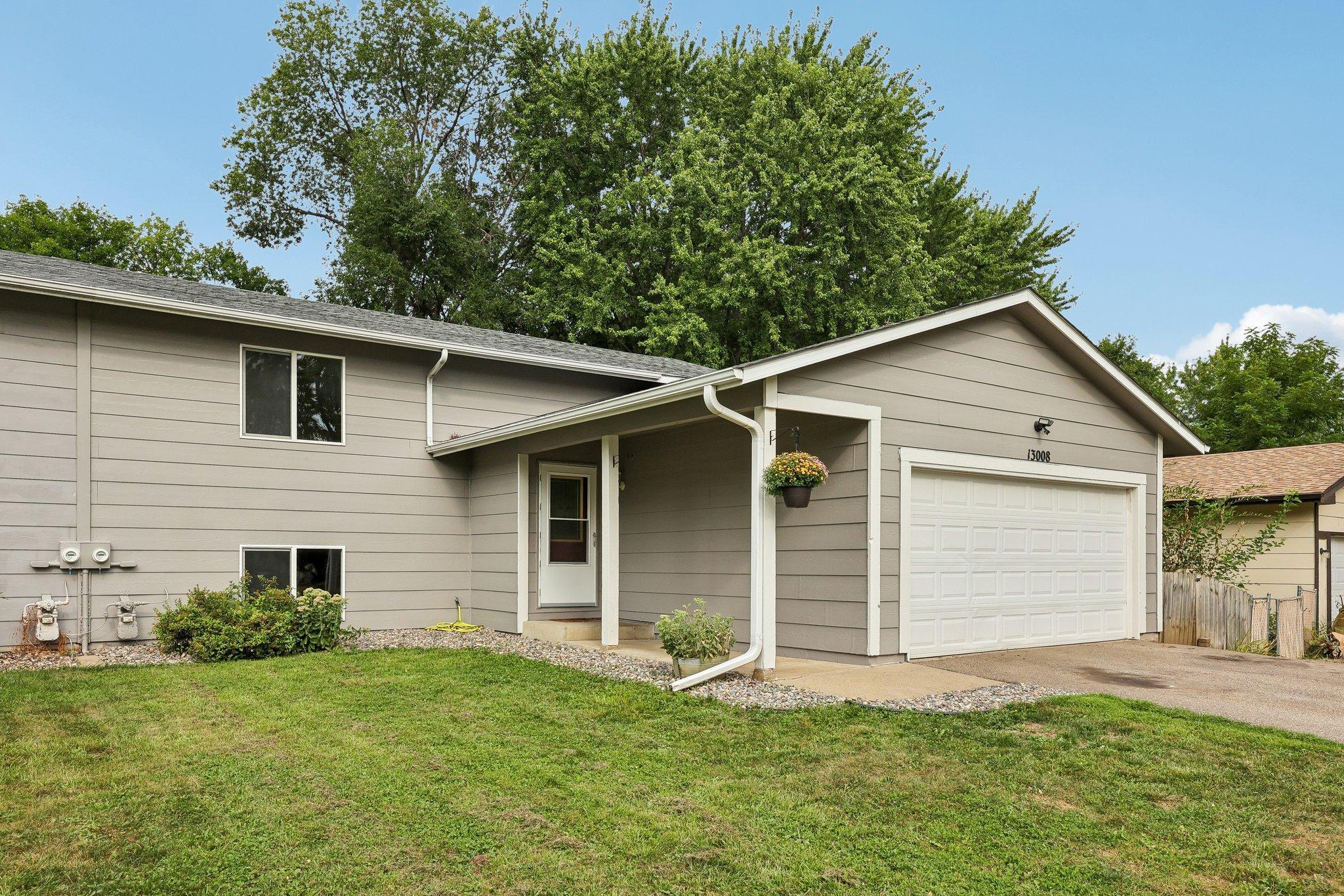 View of Residential at 13008 Oliver Avenue, Burnsville MN 55337, Burnsville (6 of 30) - Mike Wilen | Minnesota Team Real Estate