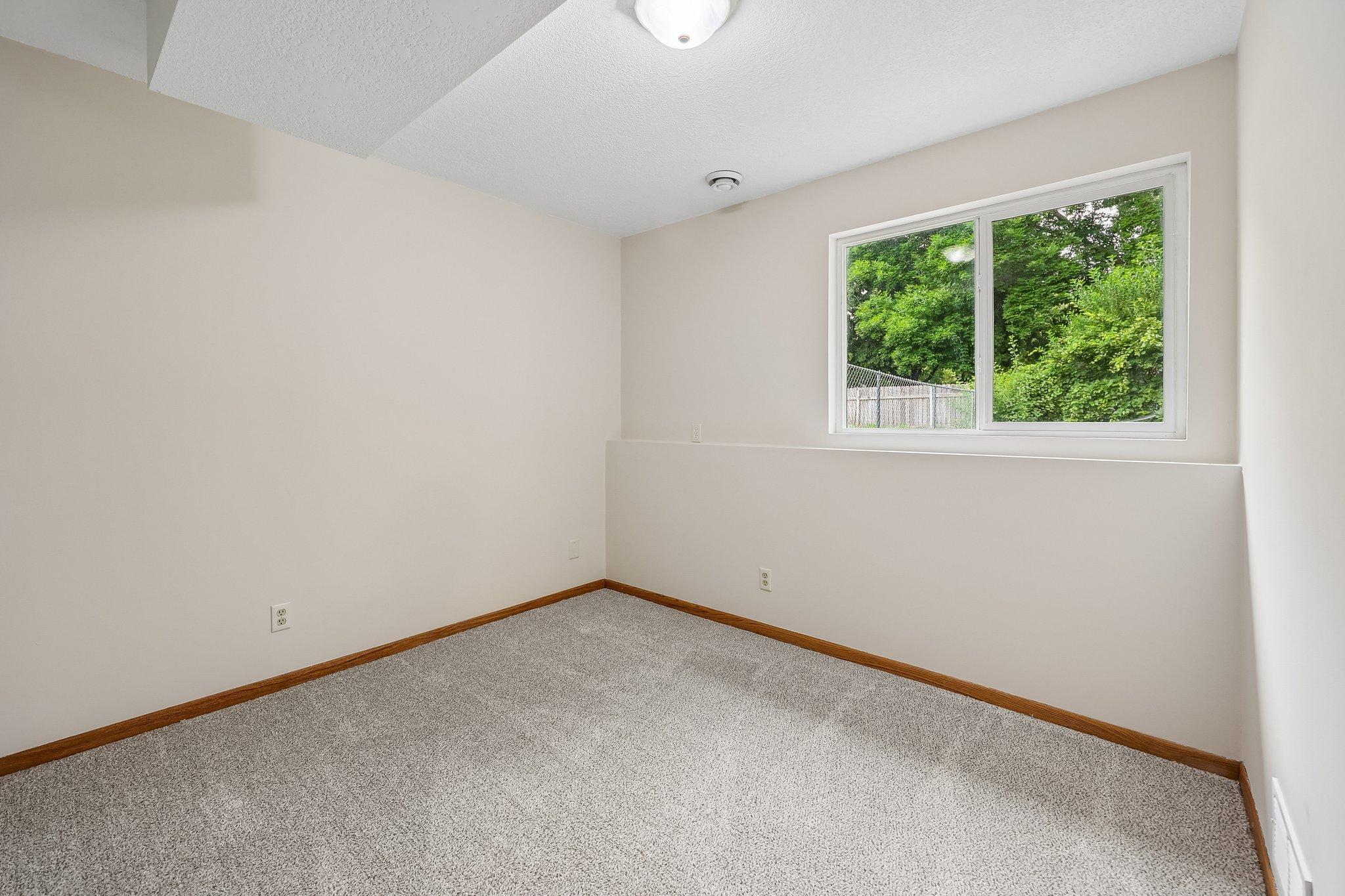View of Residential at 13008 Oliver Avenue, Burnsville MN 55337, Burnsville (28 of 37) - Mike Wilen | Minnesota Team Real Estate