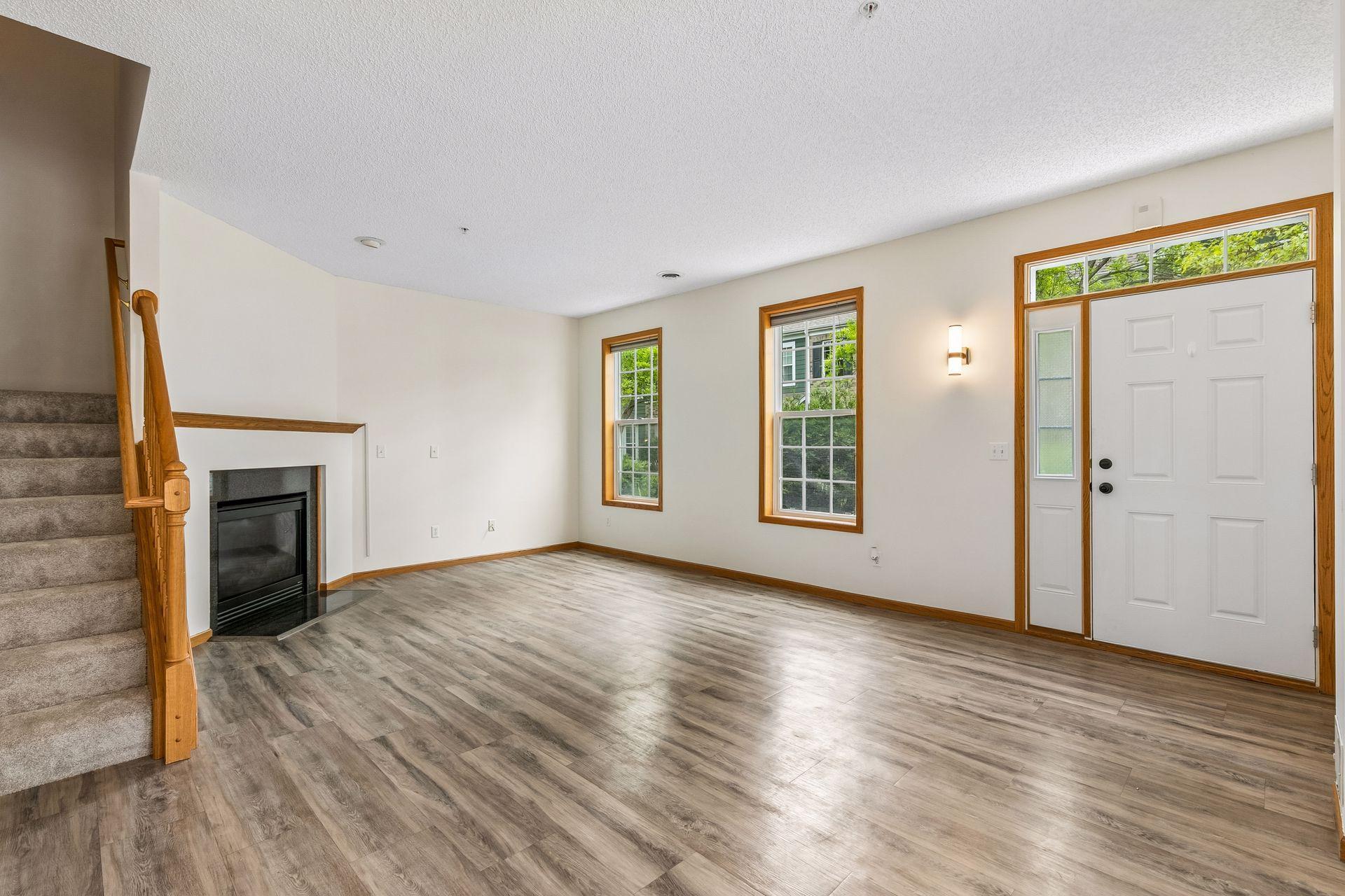 View of Residential at 15461 Frost Path #1501, Apple Valley MN 55124, Apple Valley (12 of 19) - Mike Wilen | Minnesota Team Real Estate