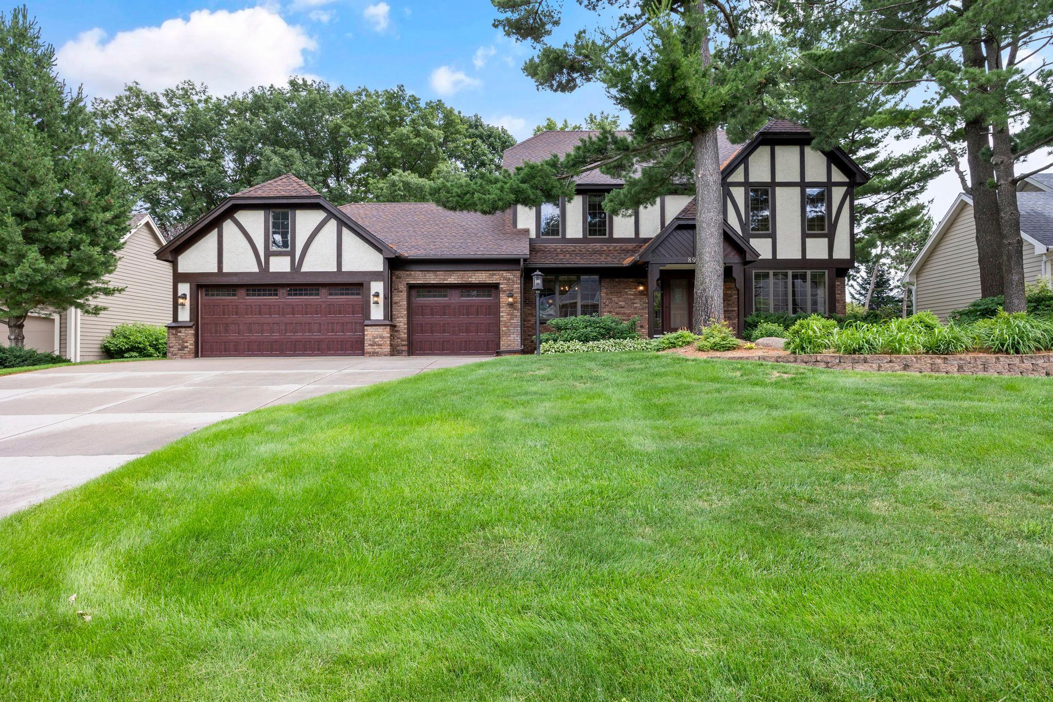 View of Residential at 8941 Hunters Trail, Woodbury MN 55125, Woodbury - Mike Wilen | Minnesota Team Real Estate