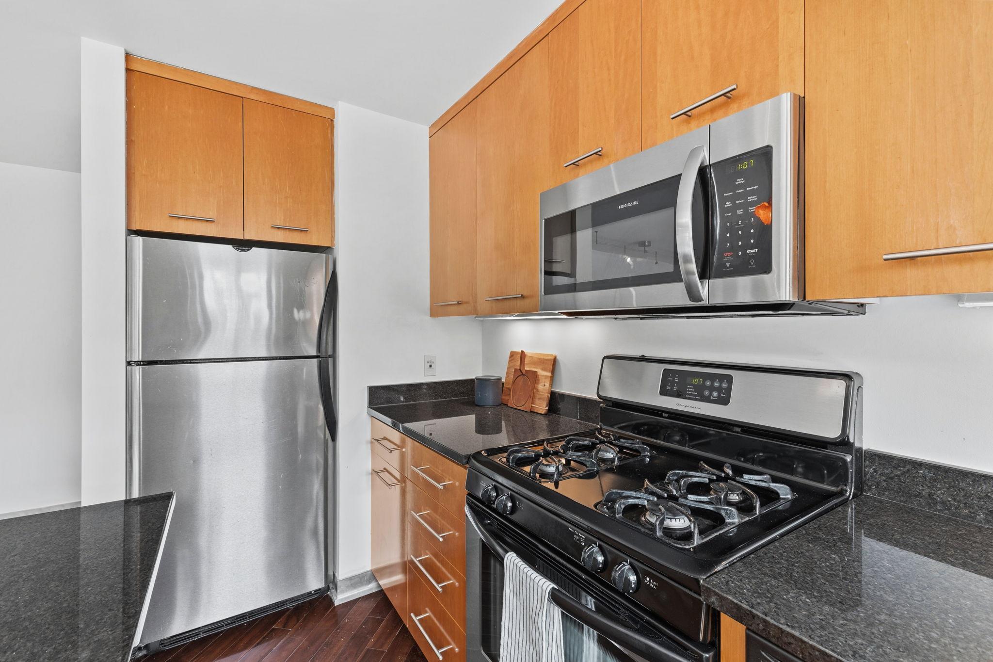View of Residential at 2201 3rd Avenue #302, Minneapolis MN 55404, Minneapolis (11 of 30) - Mike Wilen | Minnesota Team Real Estate