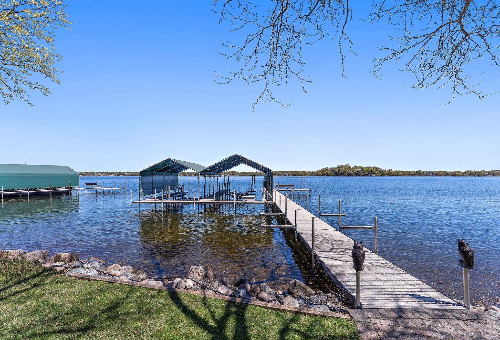 View of Residential at 17950 Breezy Point Road, Wayzata MN 55391, Wayzata (8 of 66) - Mike Wilen | Minnesota Team Real Estate