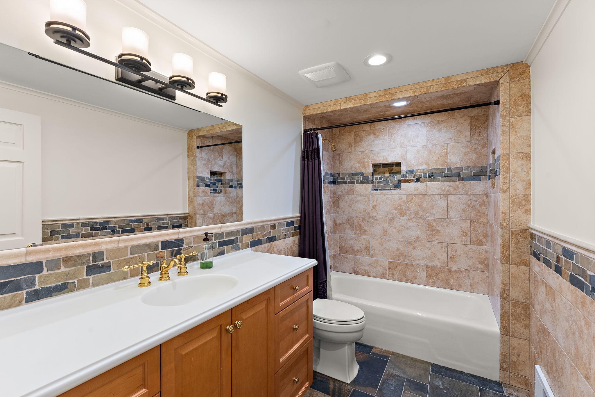 View of Residential at 17950 Breezy Point Road, Wayzata MN 55391, Wayzata (42 of 66) - Mike Wilen | Minnesota Team Real Estate