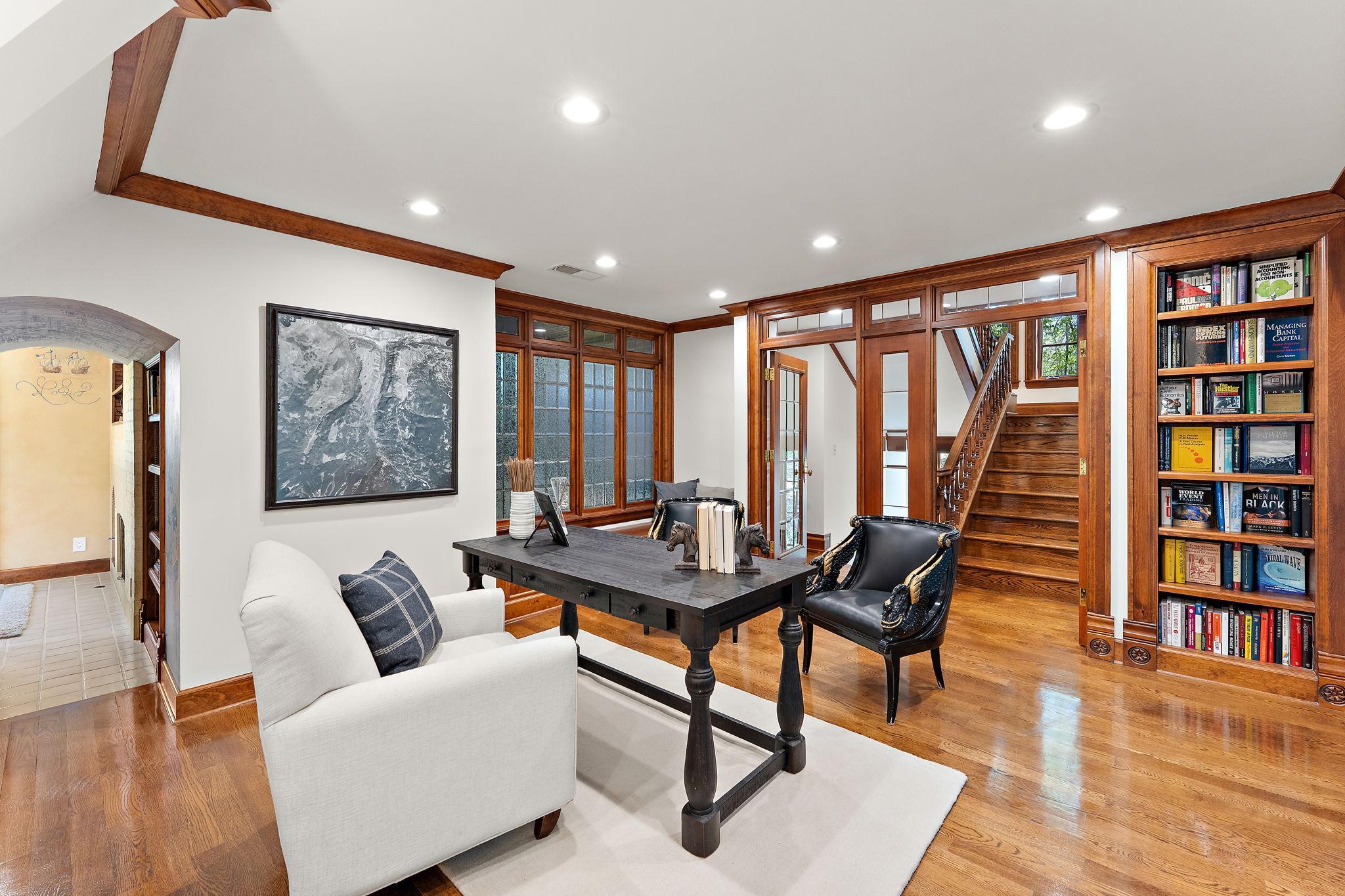 View of Residential at 17950 Breezy Point Road, Wayzata MN 55391, Wayzata (32 of 66) - Mike Wilen | Minnesota Team Real Estate