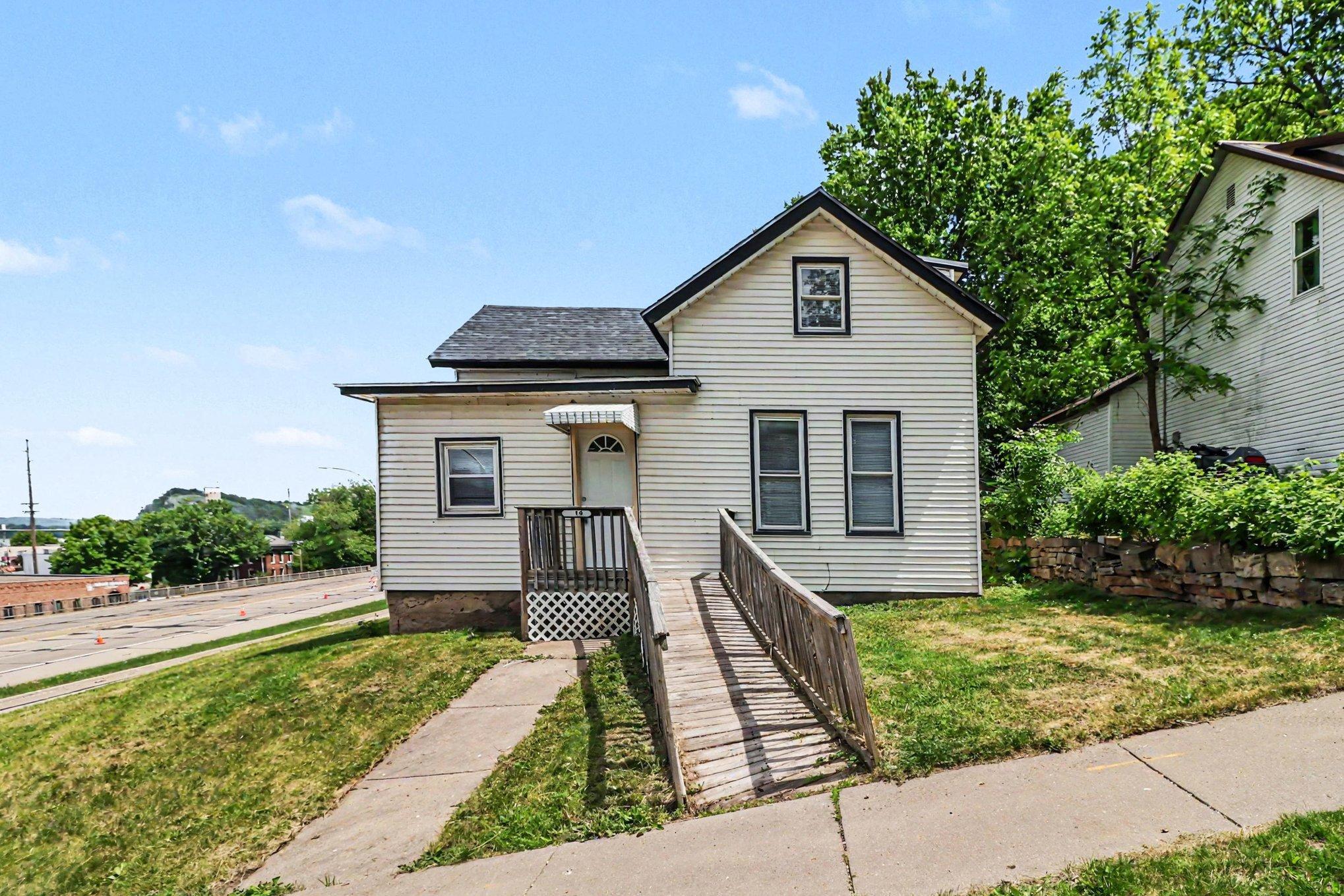 View of Residential at 319 Buchanan Street, Red Wing MN 55066, Red Wing (2 of 27) - Mike Wilen | Minnesota Team Real Estate