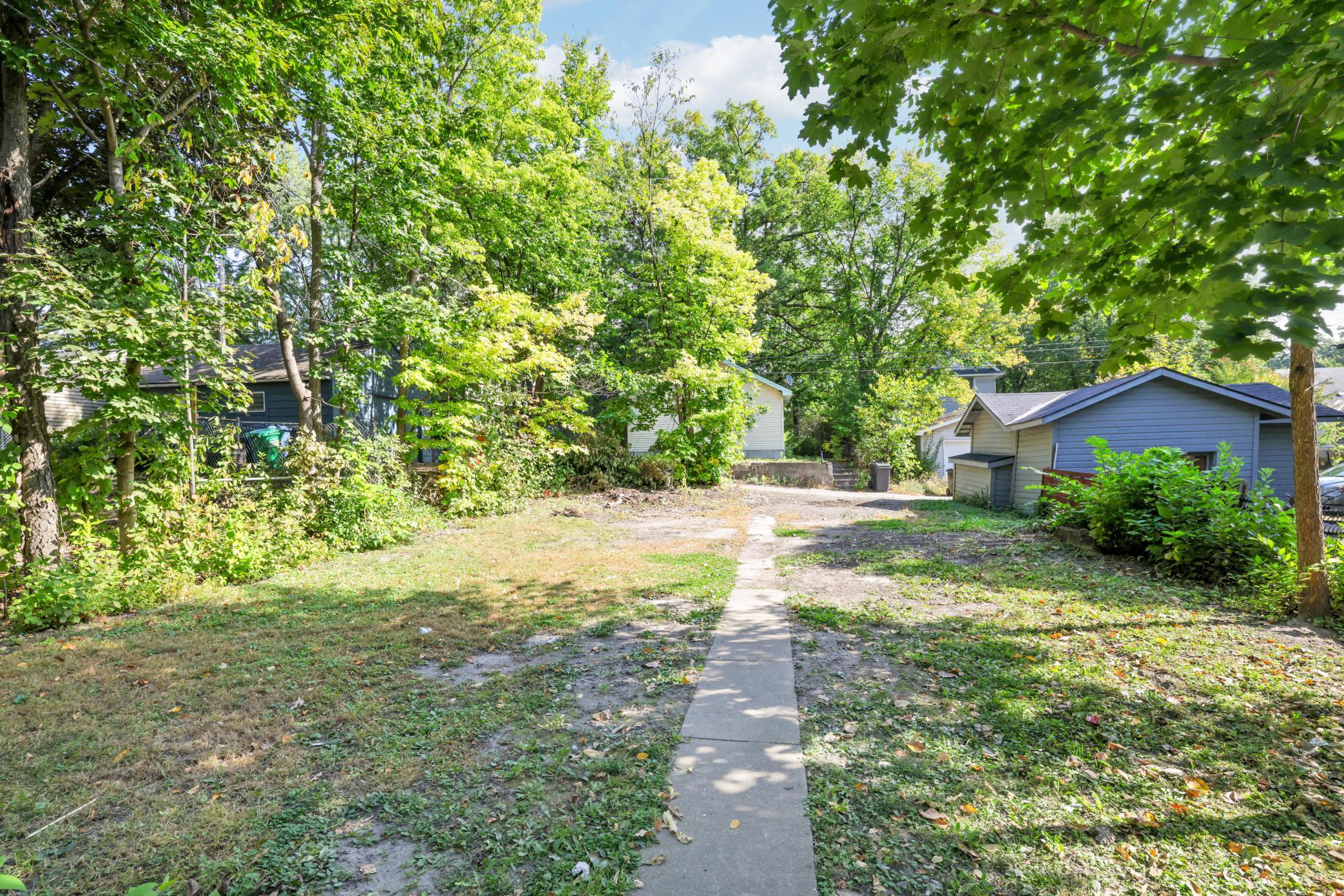 View of Residential at 3506 Newton Avenue, Minneapolis MN 55412, Minneapolis (24 of 28) - Mike Wilen | Minnesota Team Real Estate