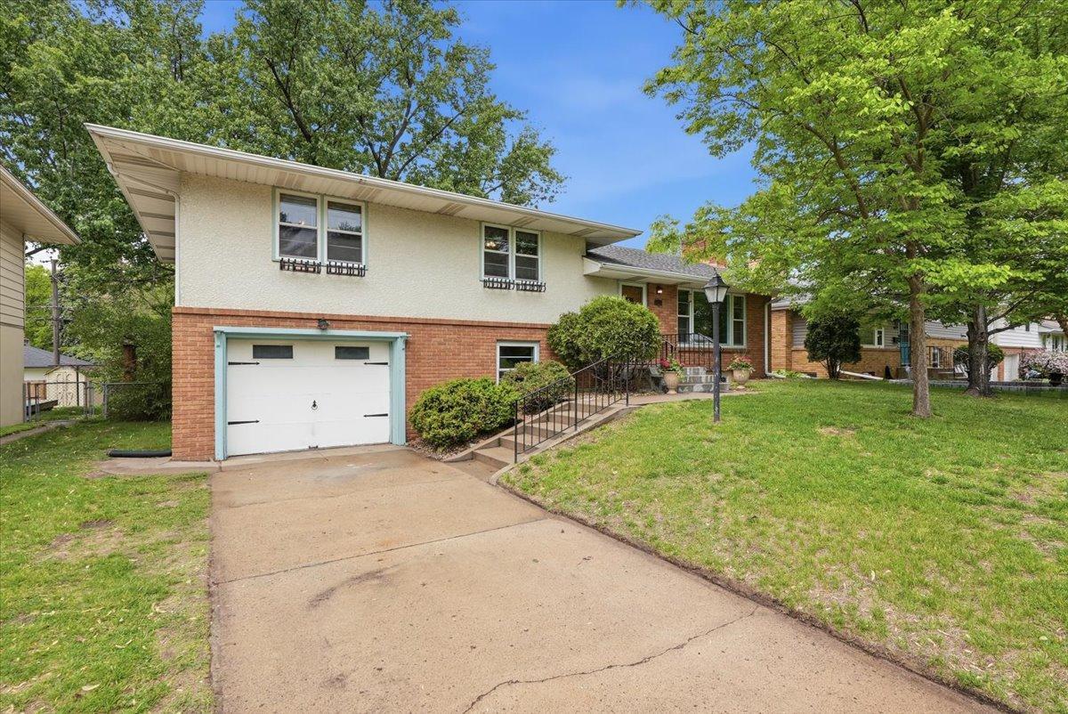 View of Residential at 6428 12th Avenue, Richfield MN 55423, Richfield - Mike Wilen | Minnesota Team Real Estate